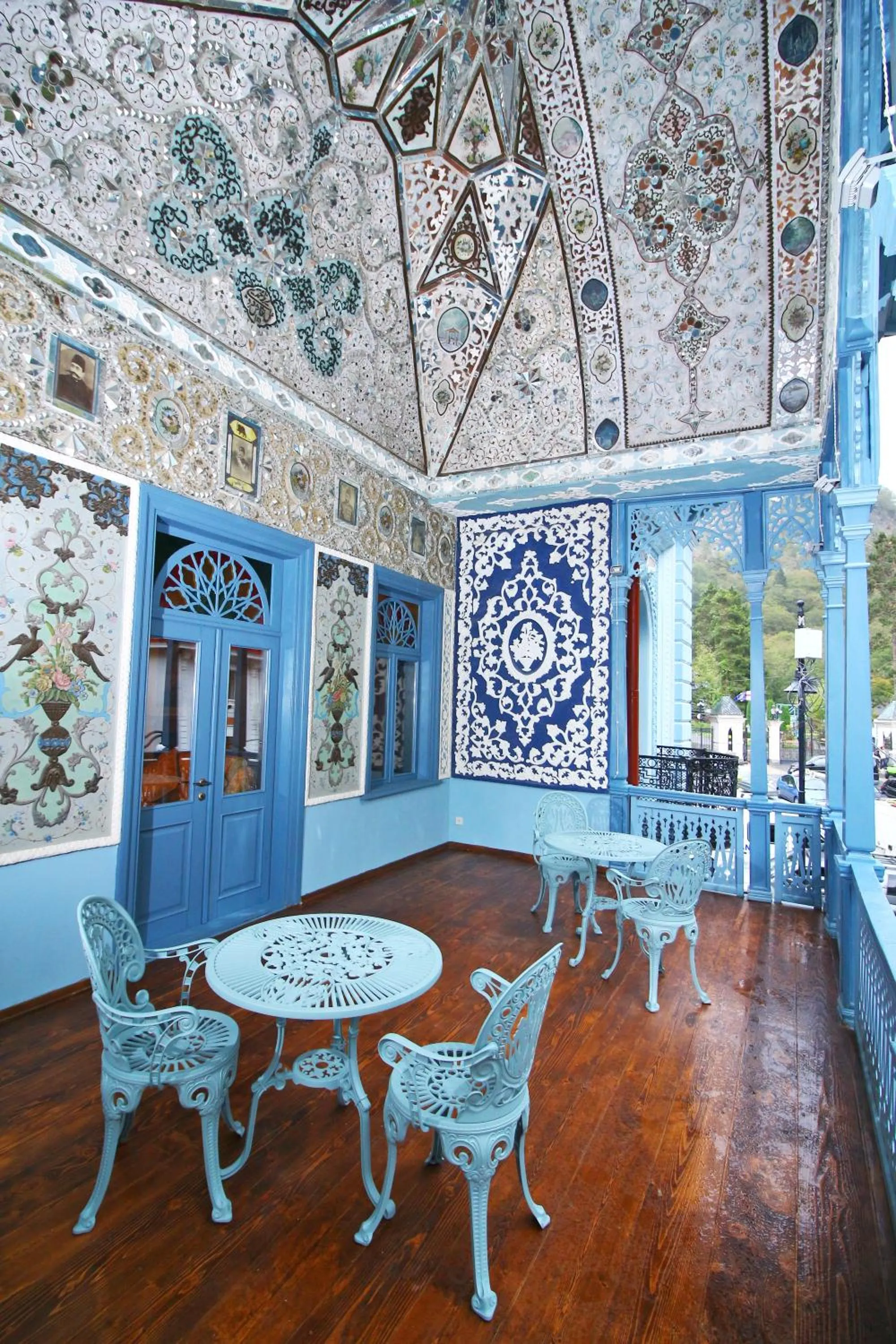 Balcony/Terrace in Golden Tulip Borjomi