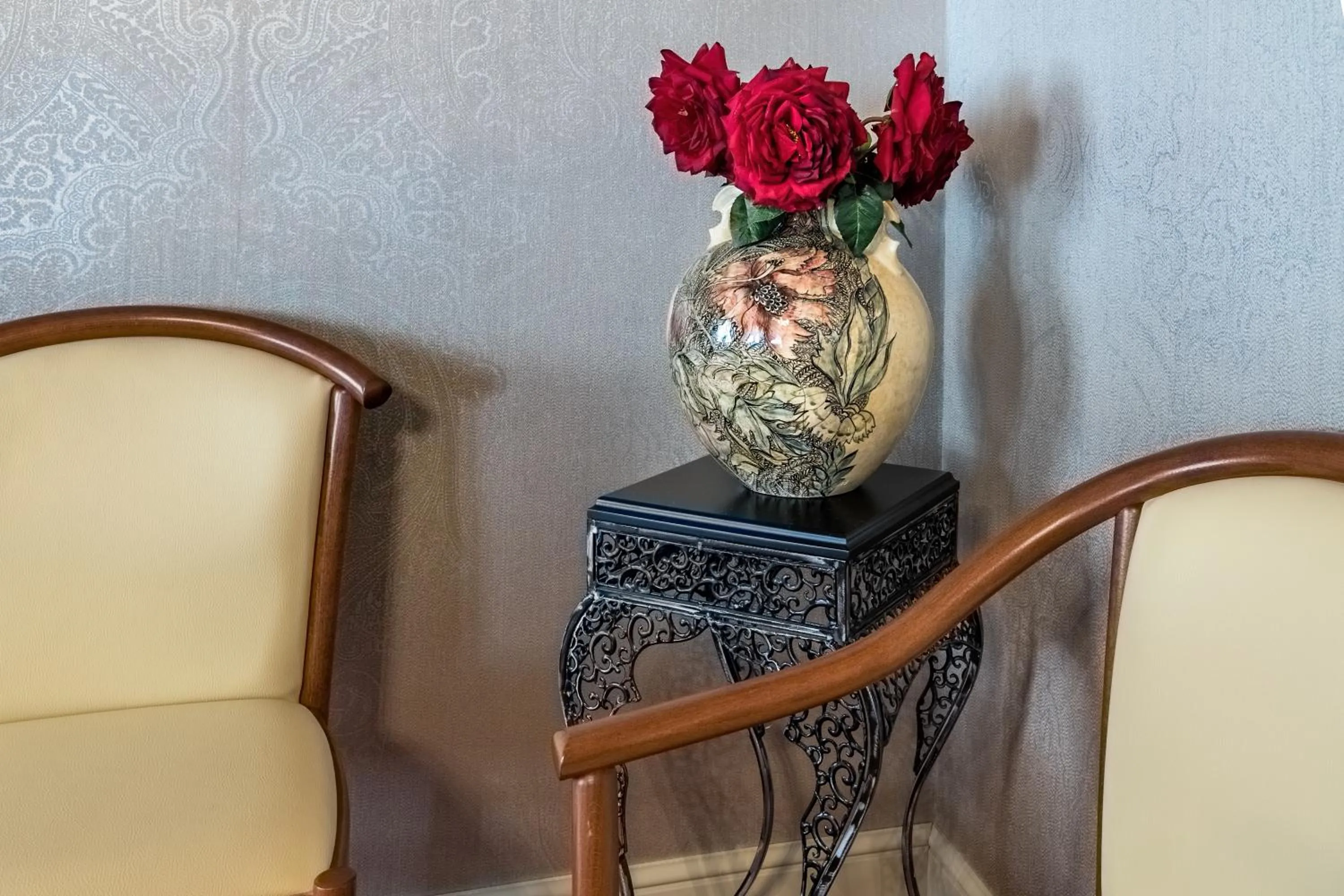 Living room in Golden Tulip Borjomi