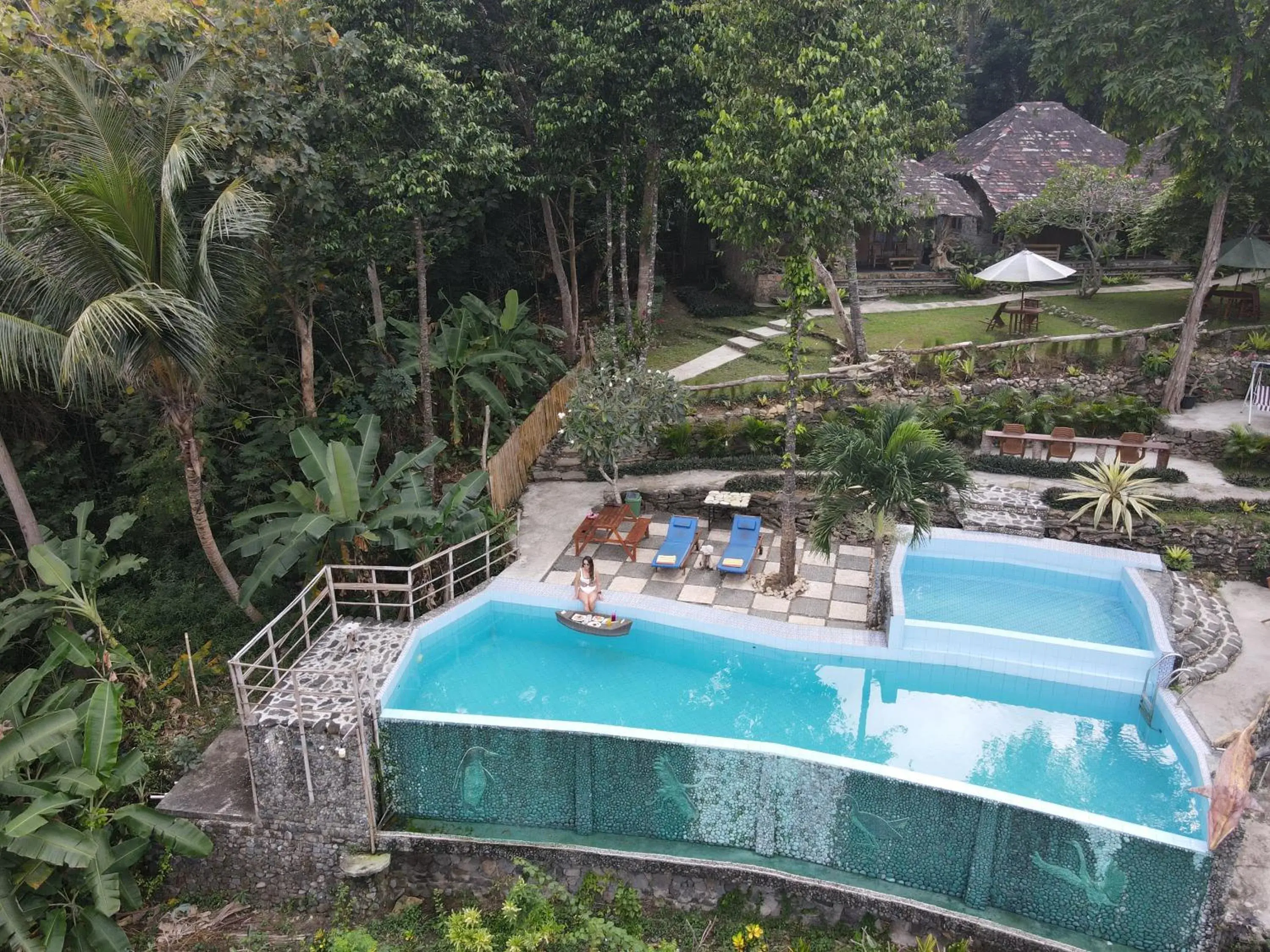 Swimming pool in Rajaklana Resort and Spa Swimming pool in Rajaklana Resort and Spa