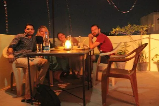Restaurant/places to eat in Bagol Palace