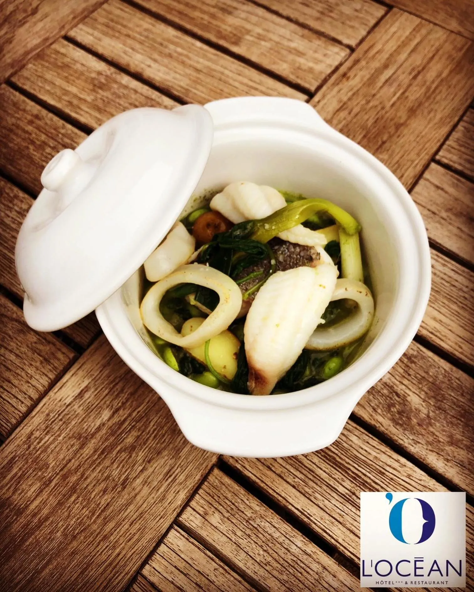 Restaurant/places to eat in Hotel L'Océan