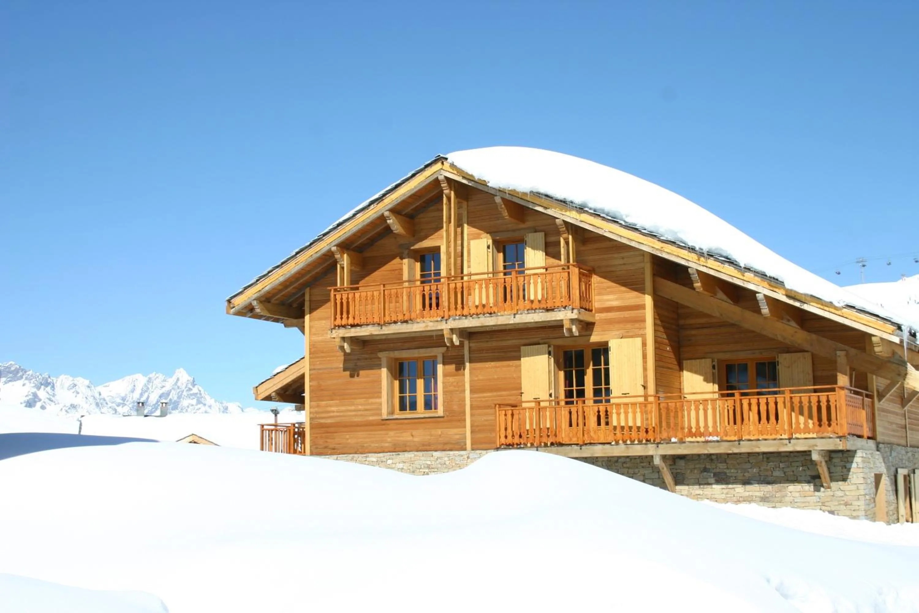 Madame Vacances Les Chalets de l'Altiport