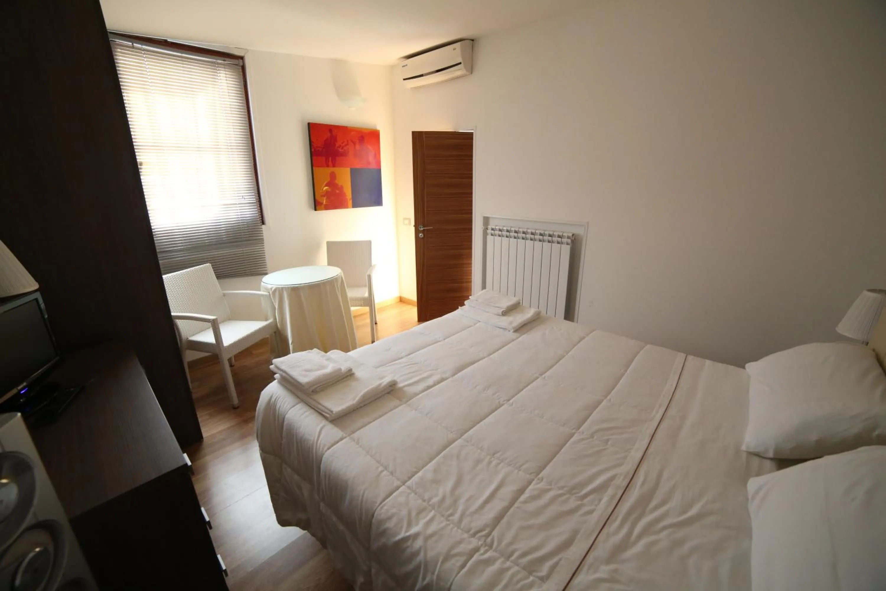 Photo of the whole room, Bed in Bed & Breakfast Idomeneo 63