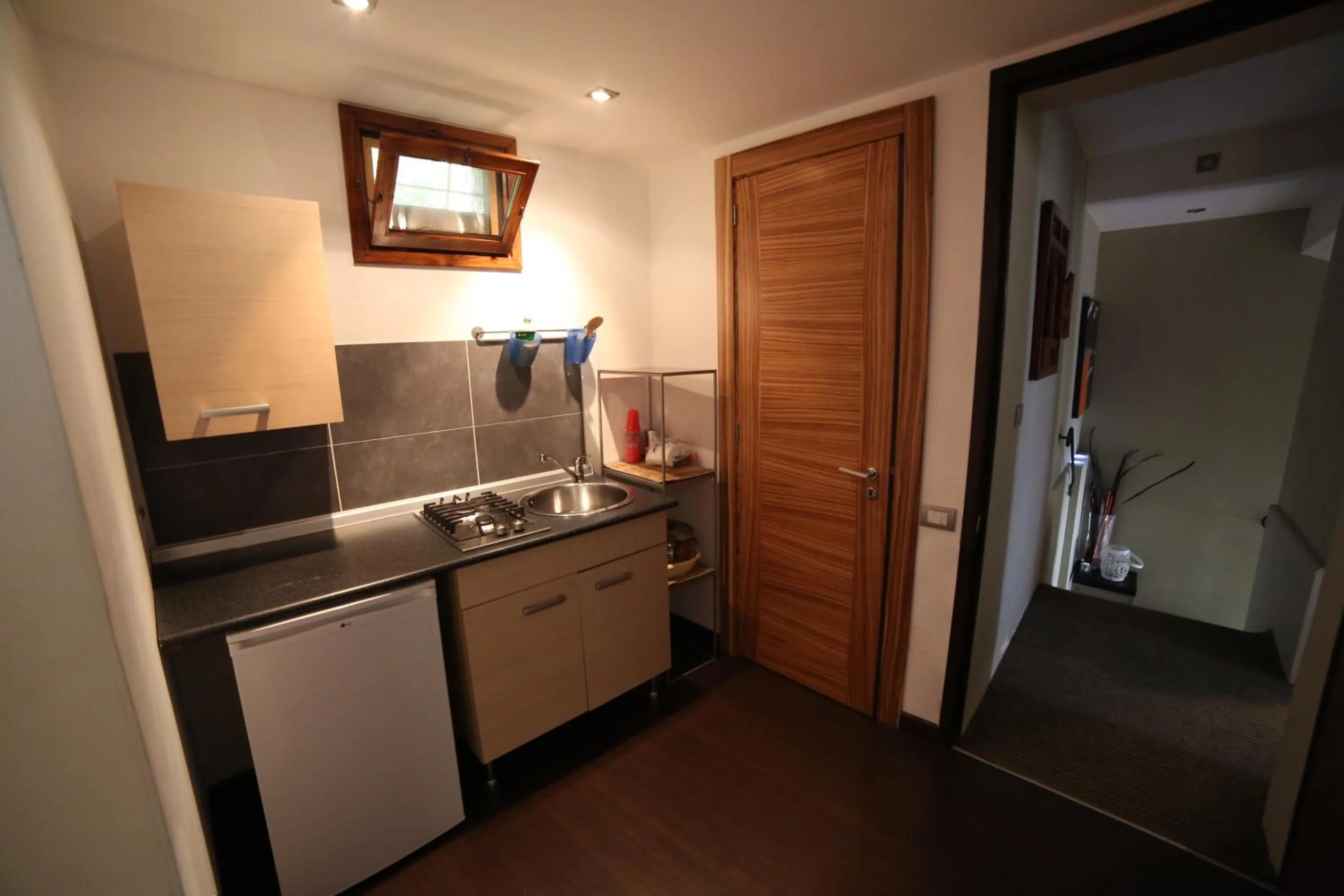 Kitchen or kitchenette in Bed & Breakfast Idomeneo 63