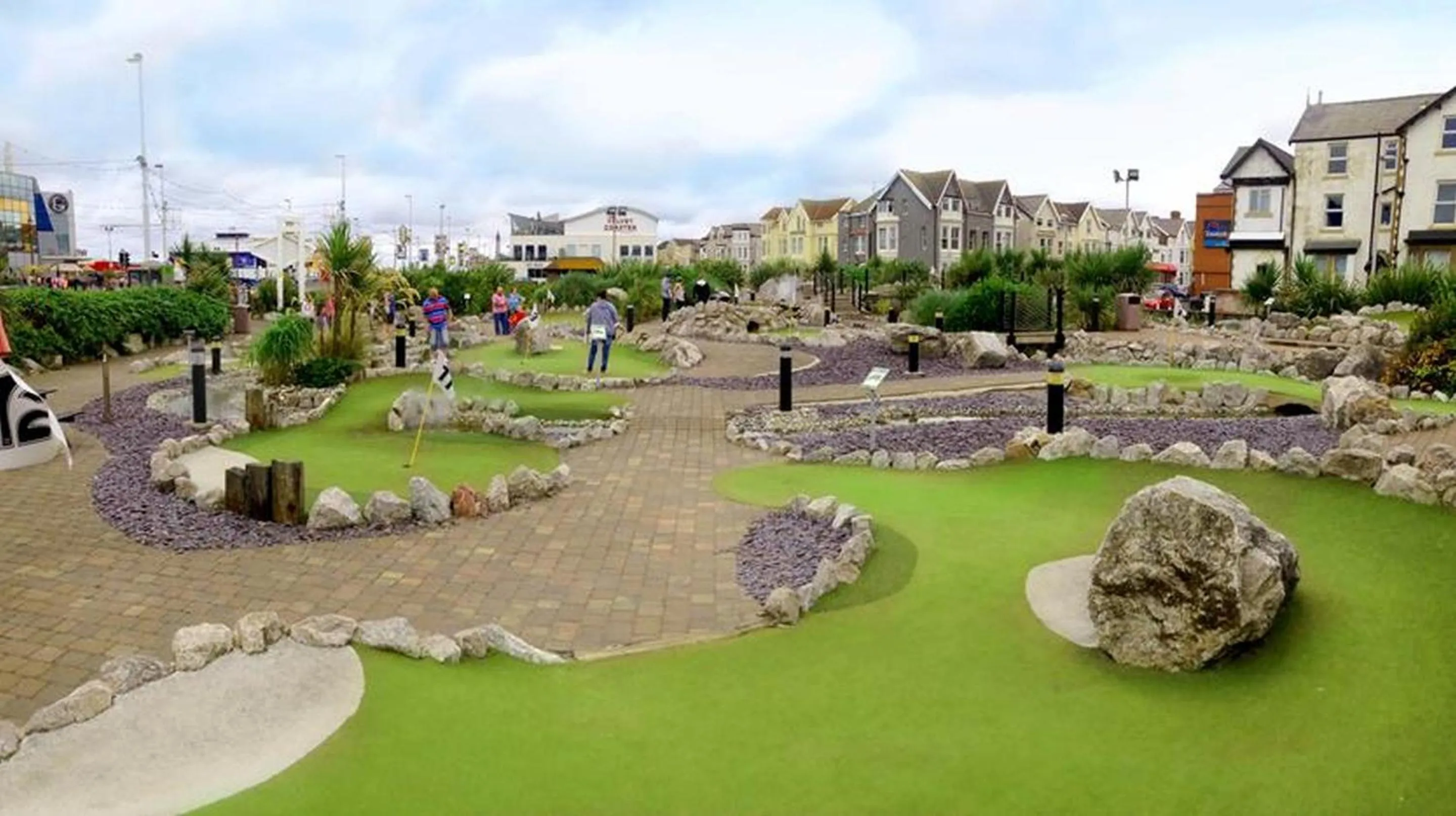 Minigolf in Pleasure Holiday Apartments