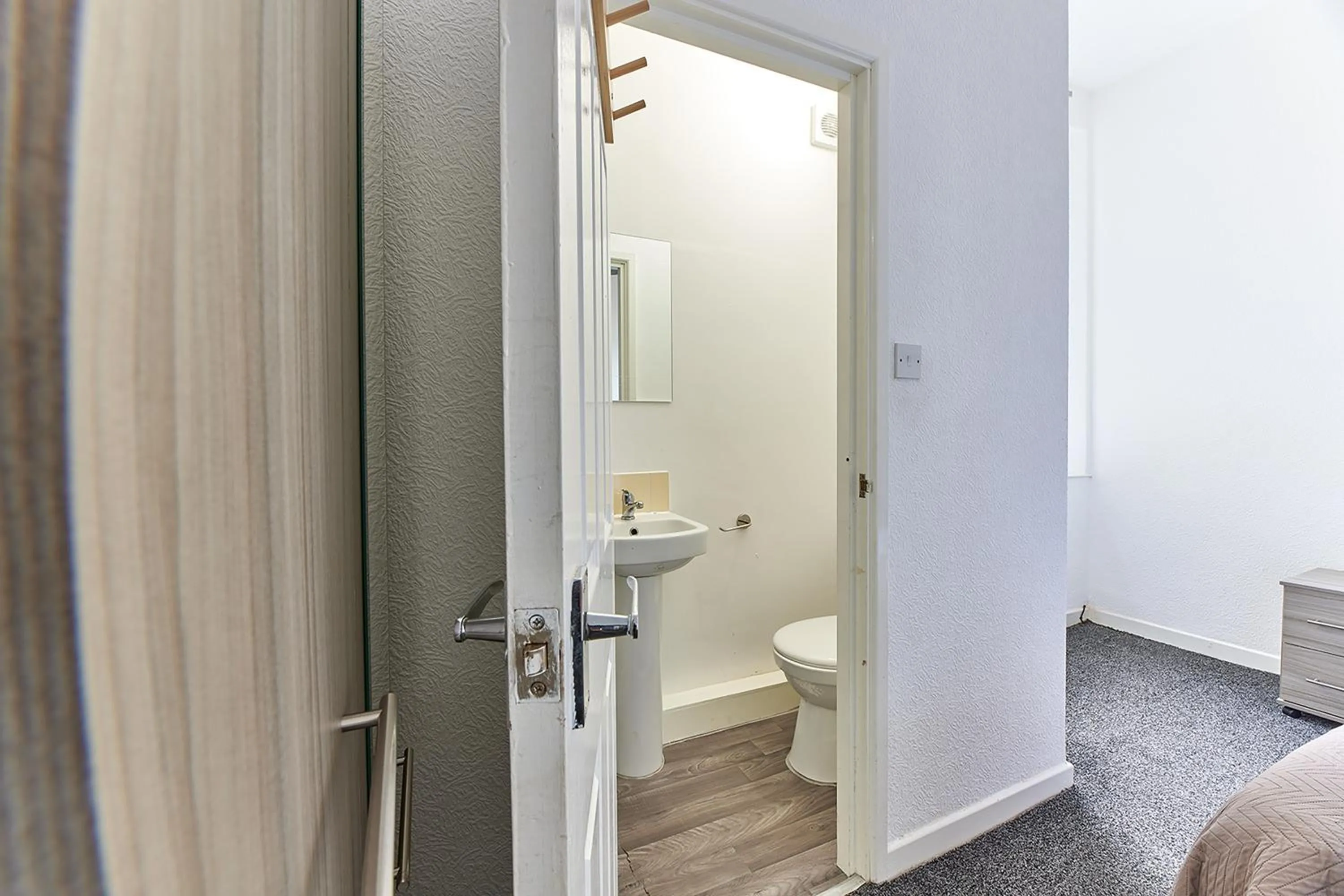 Toilet in Pleasure Holiday Apartments