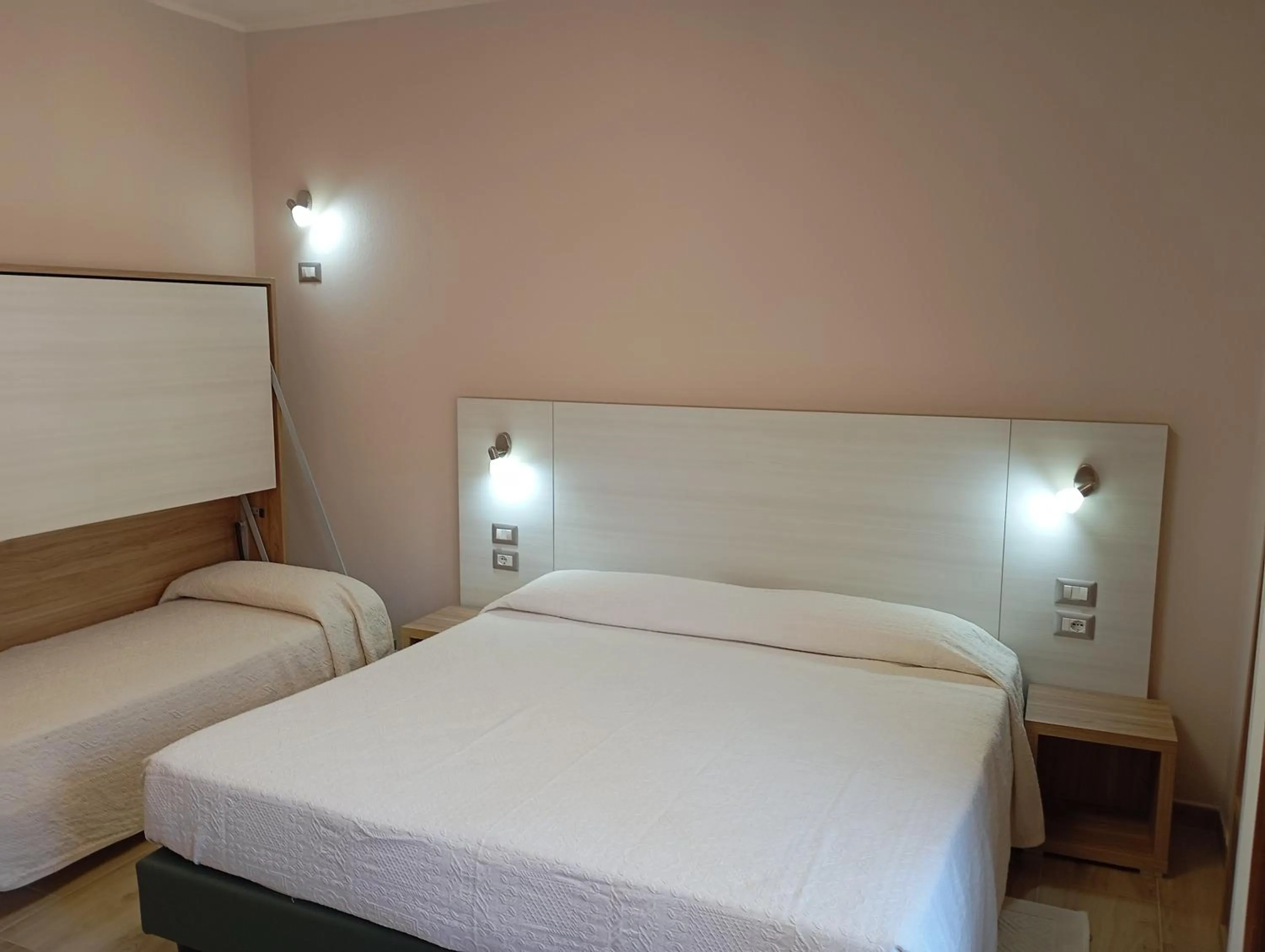 Bedroom, Bed in Hotel Meridiana