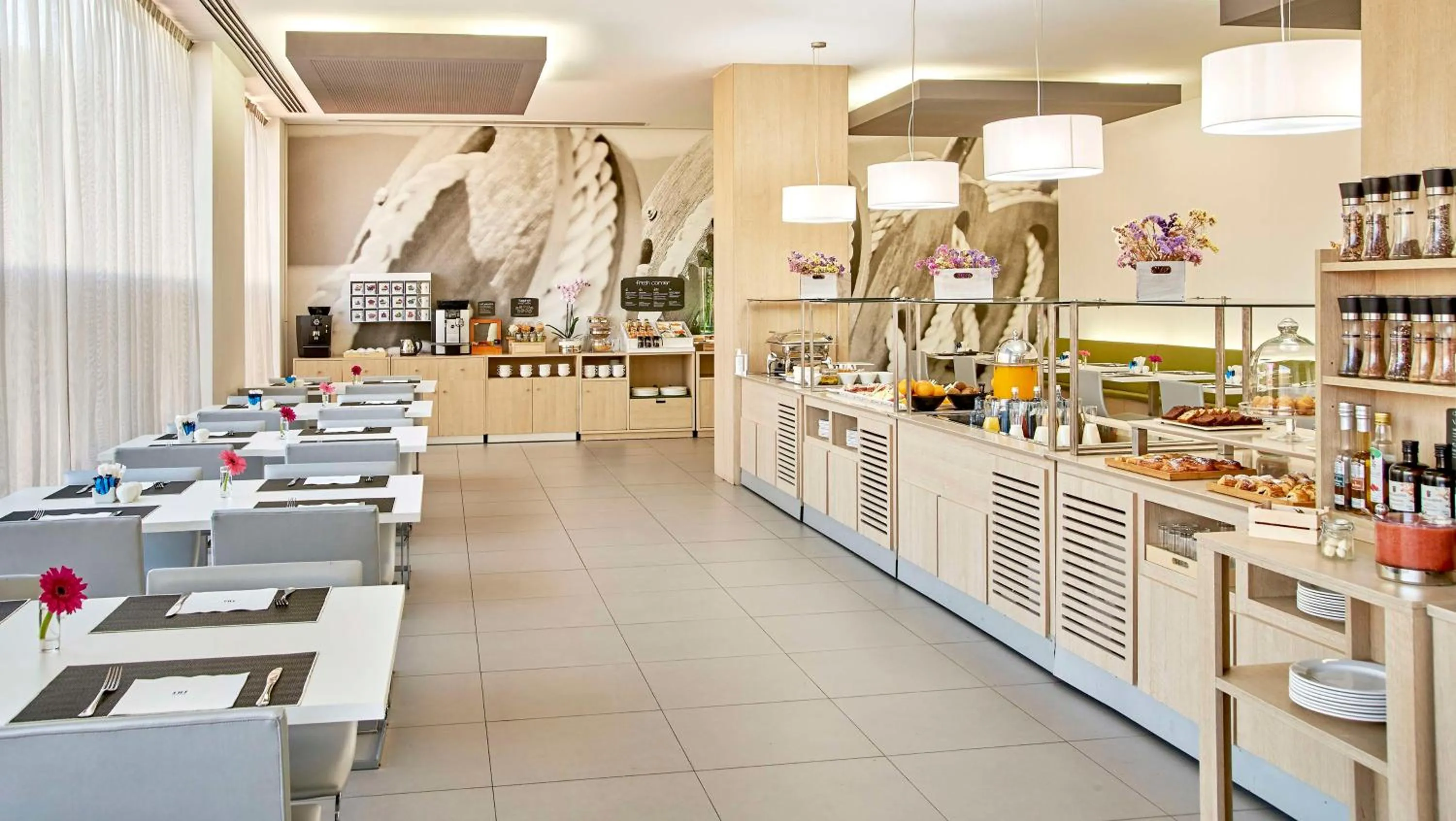 Breakfast in NH Campo Cartagena