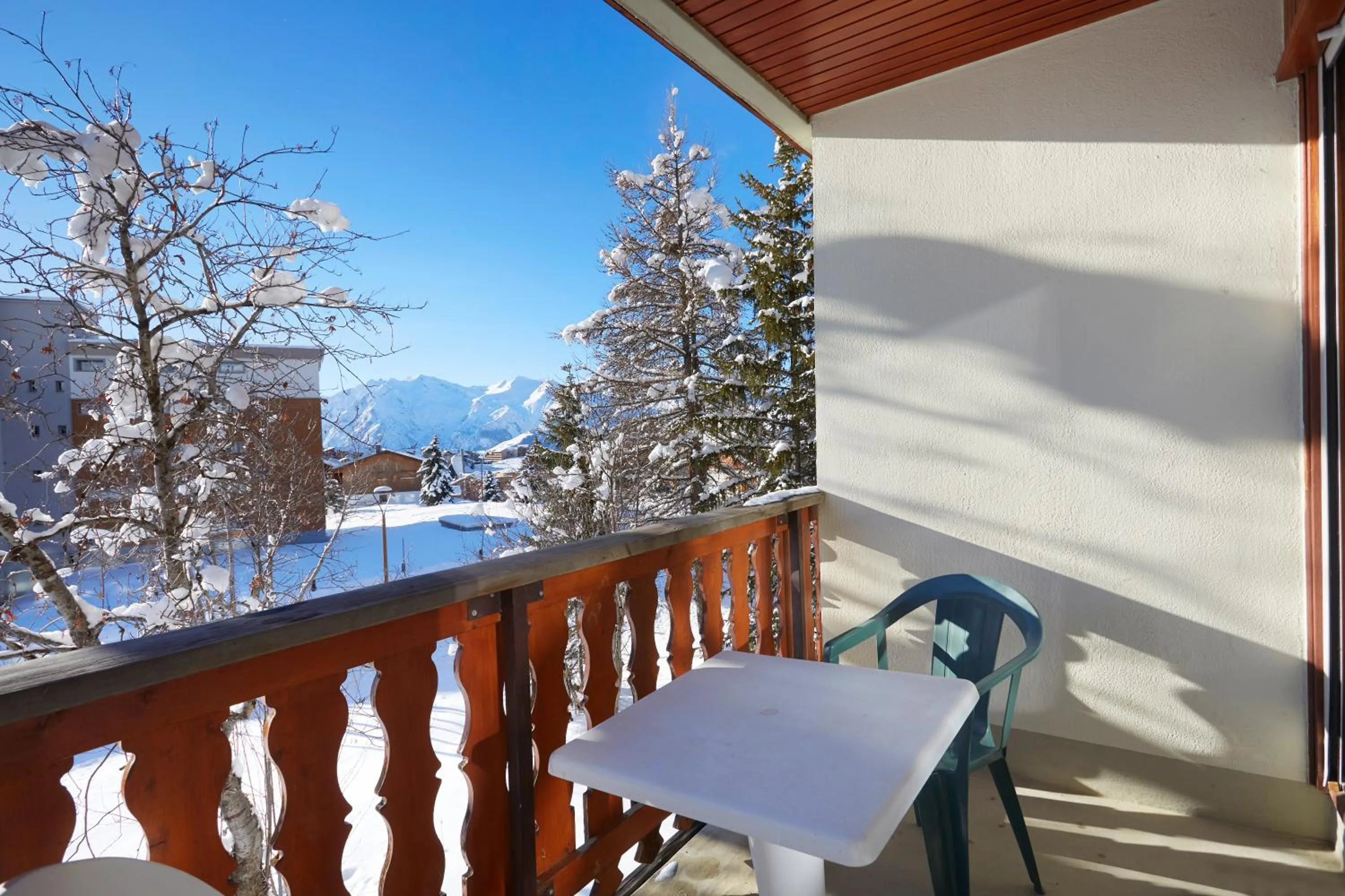 Balcony/Terrace in Hôtel Eliova Le Chaix