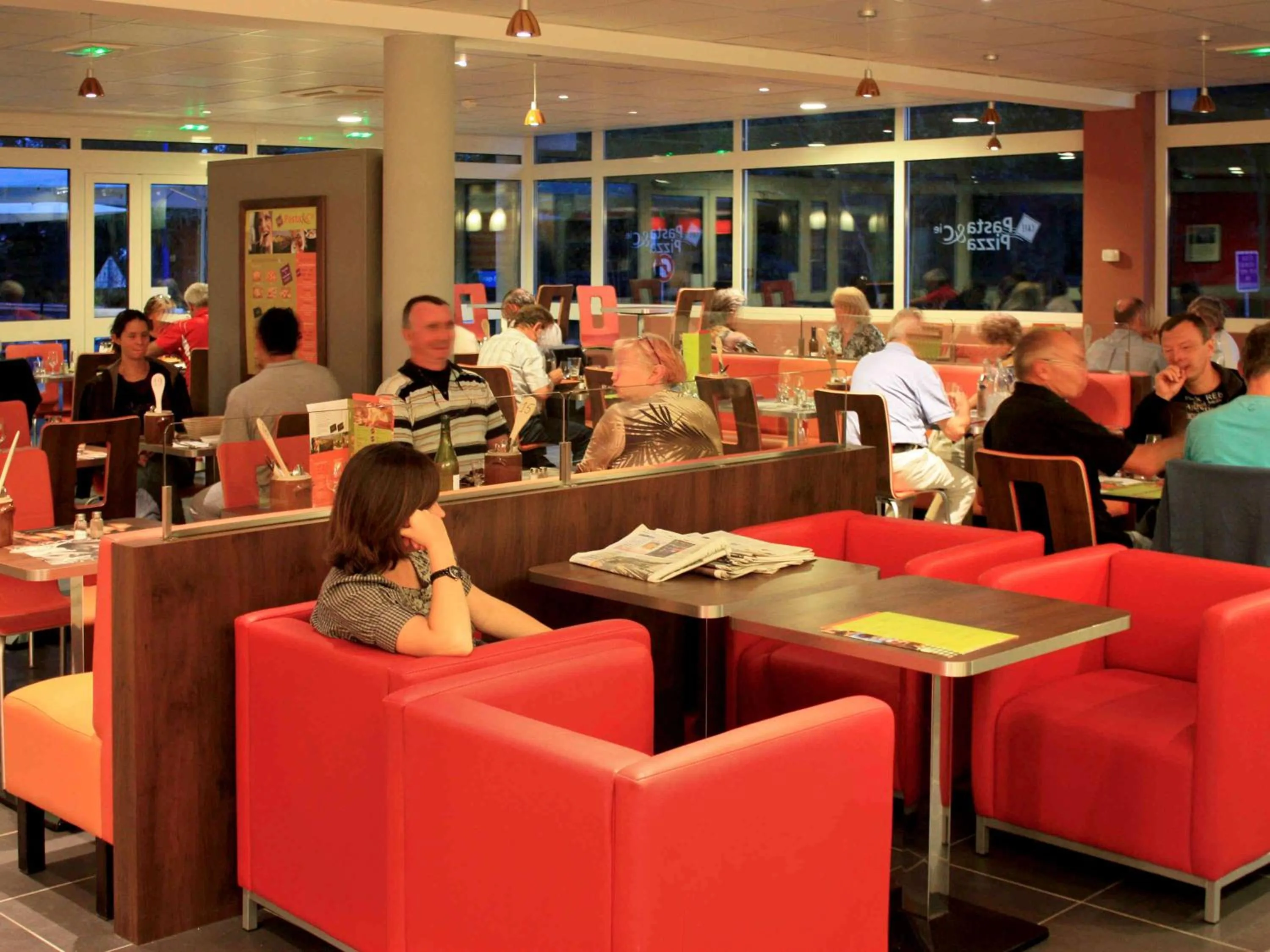 Restaurant/places to eat in ibis Loriol Le Pouzin