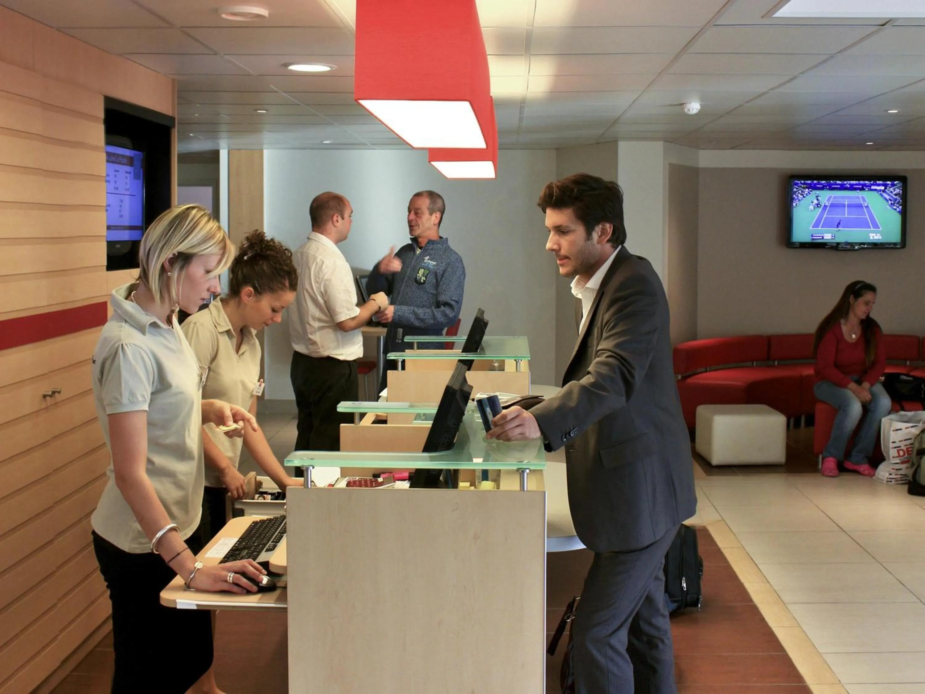 Property building in ibis Loriol Le Pouzin