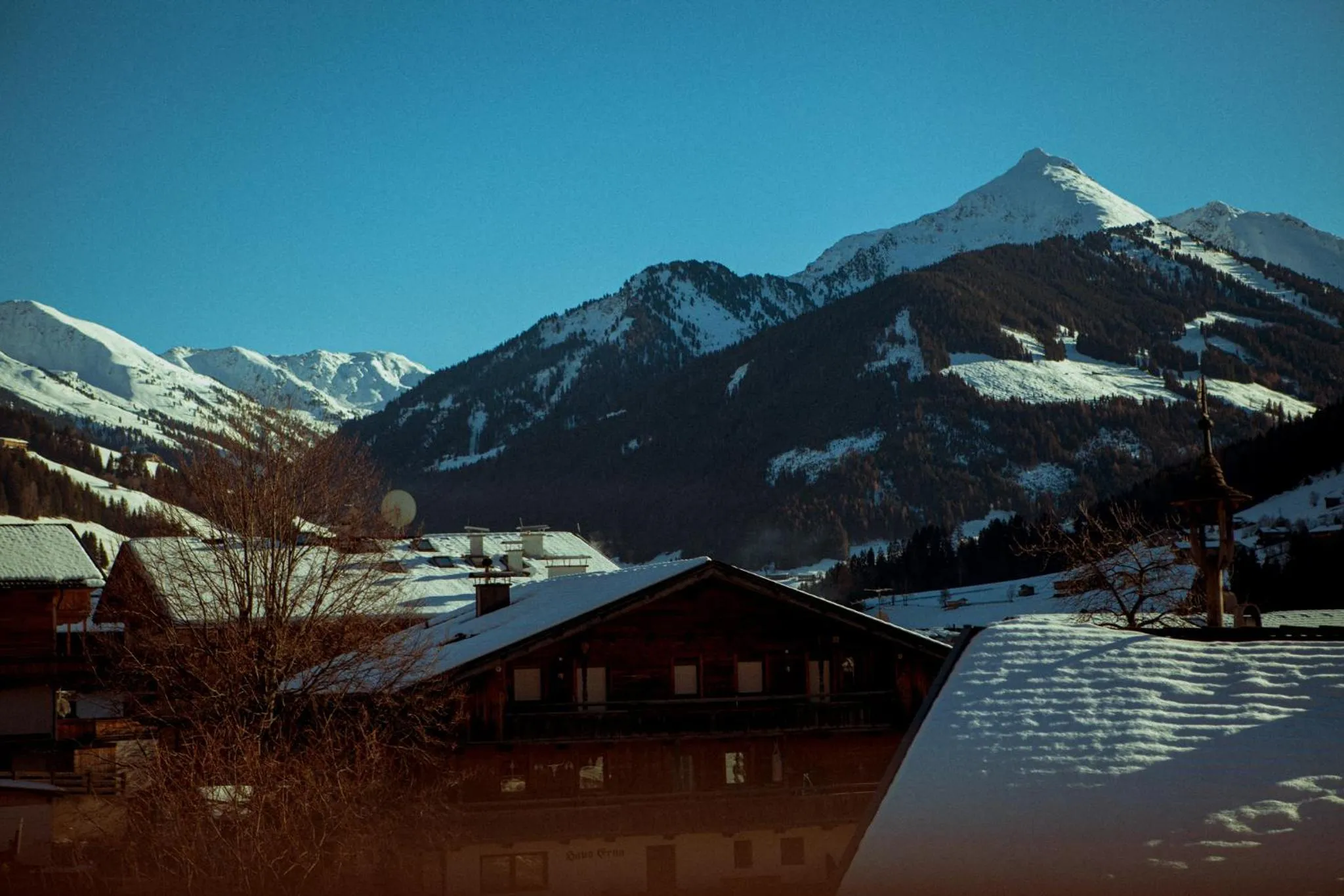 Natural landscape in Hotel Zur Post