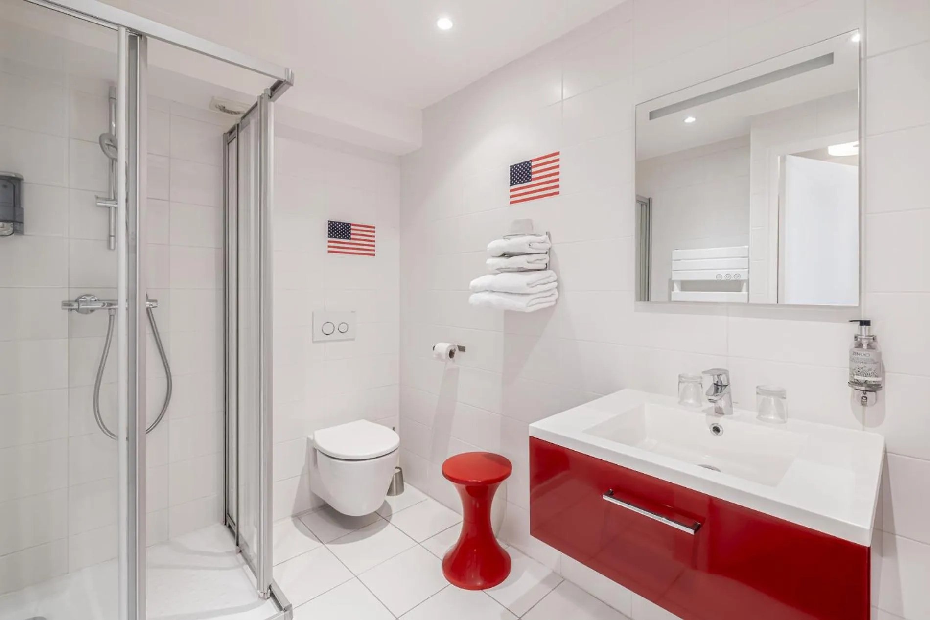 Shower in Hotel Restaurant Lesage