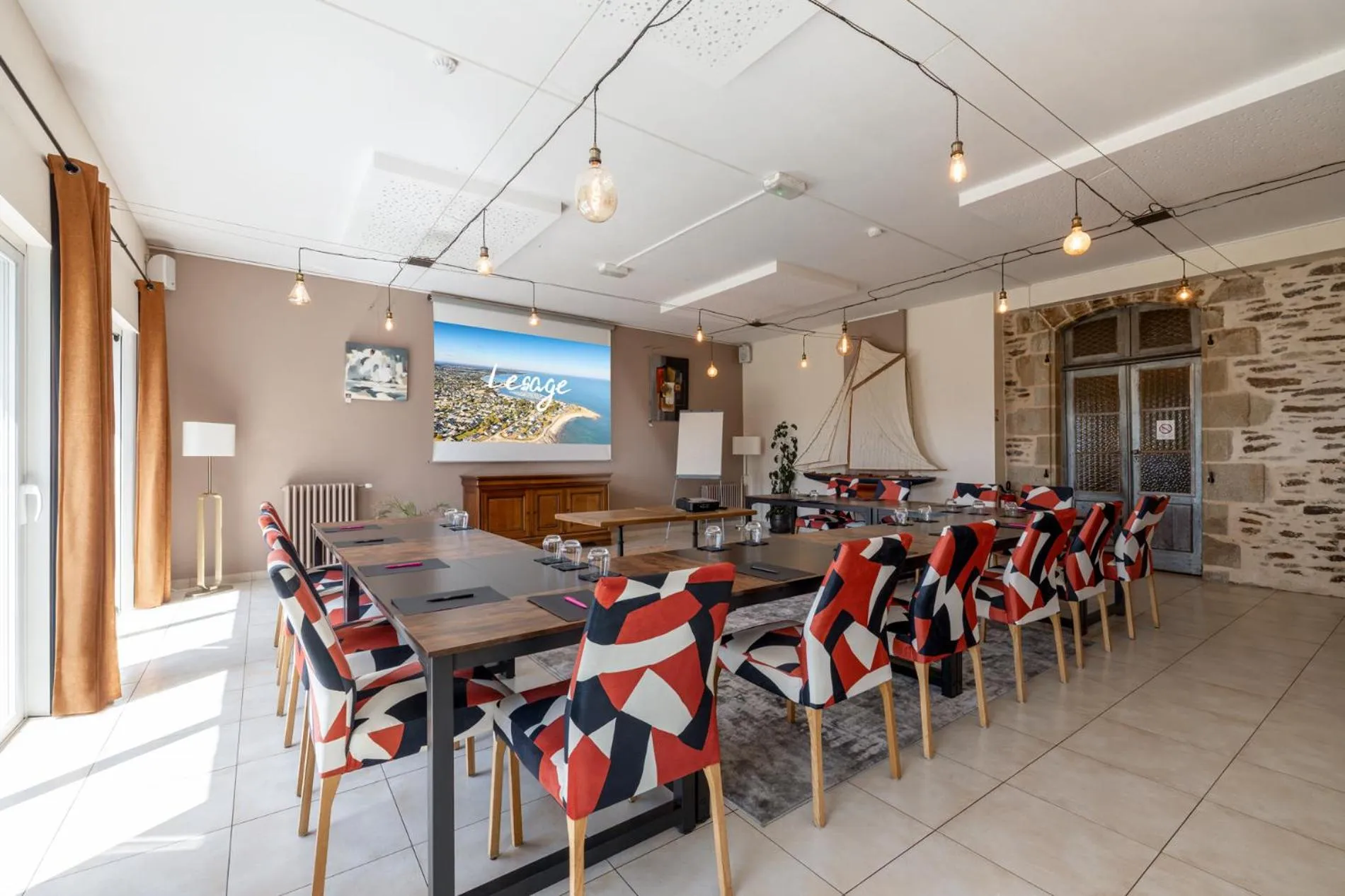 Banquet/Function facilities in Hotel Restaurant Lesage