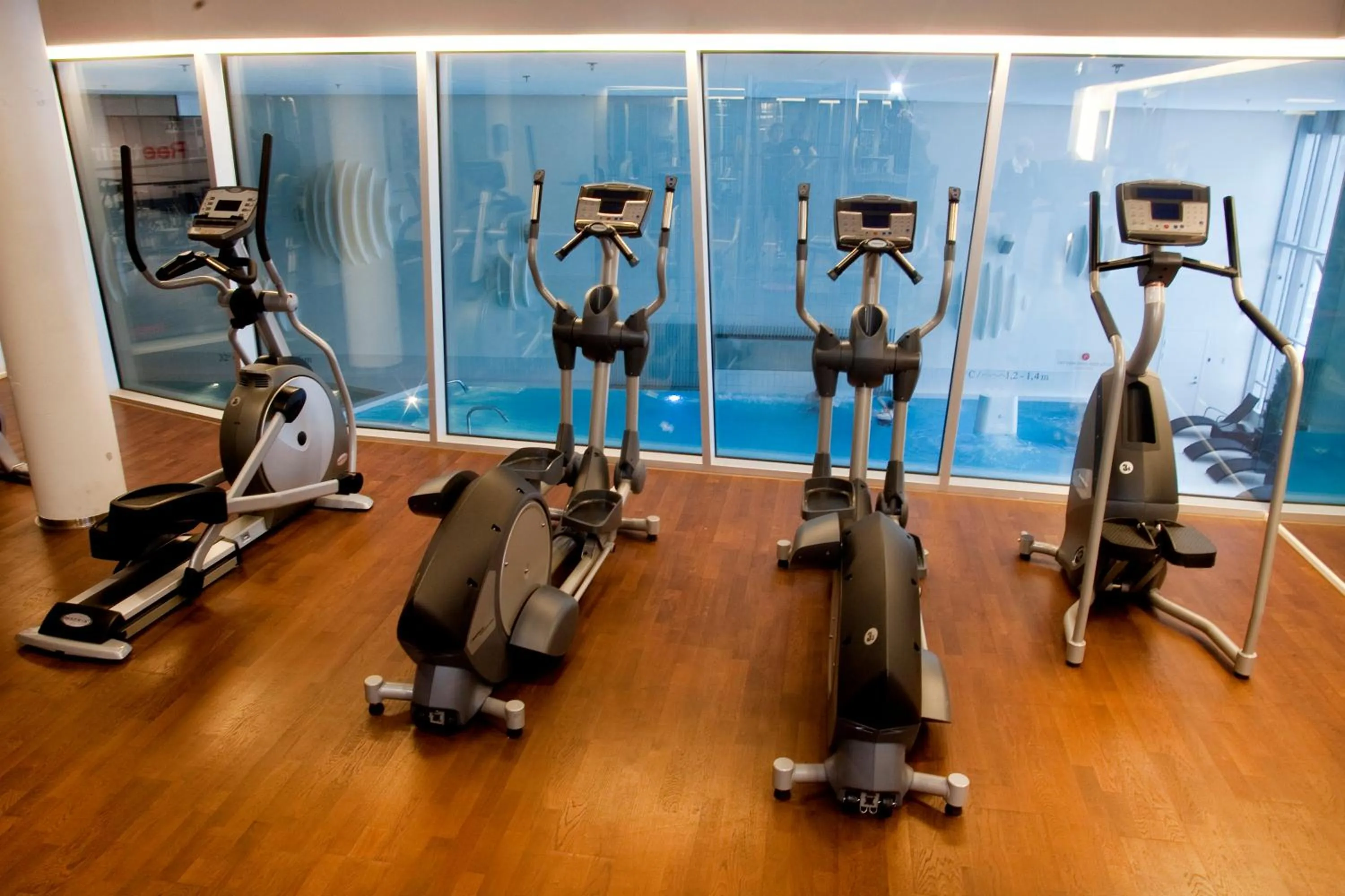 Fitness centre/facilities in Park Inn by Radisson Meriton Conference & Spa Hotel Tallinn
