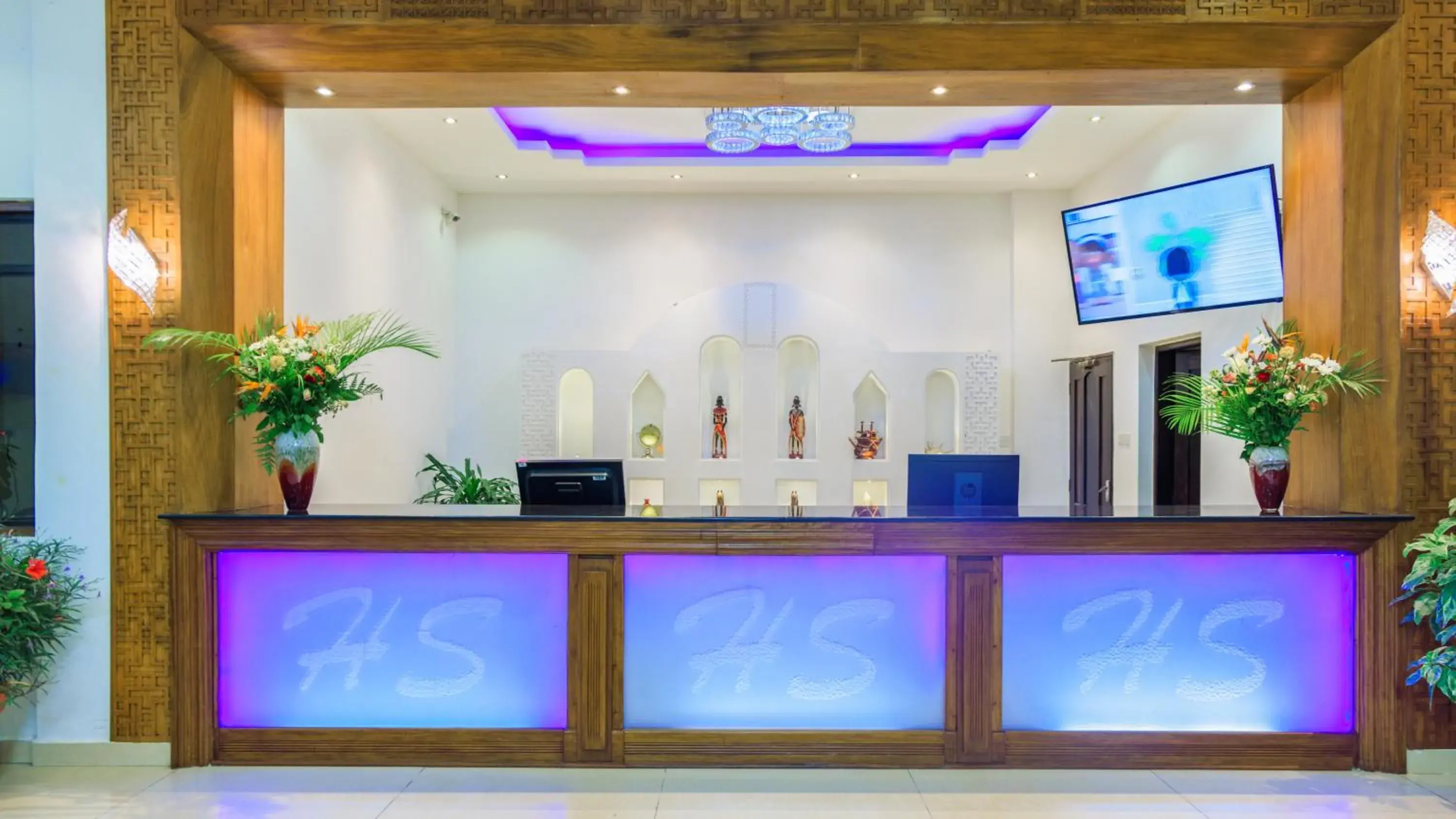 Property building in Hotel Sapphire Property building in Hotel Sapphire