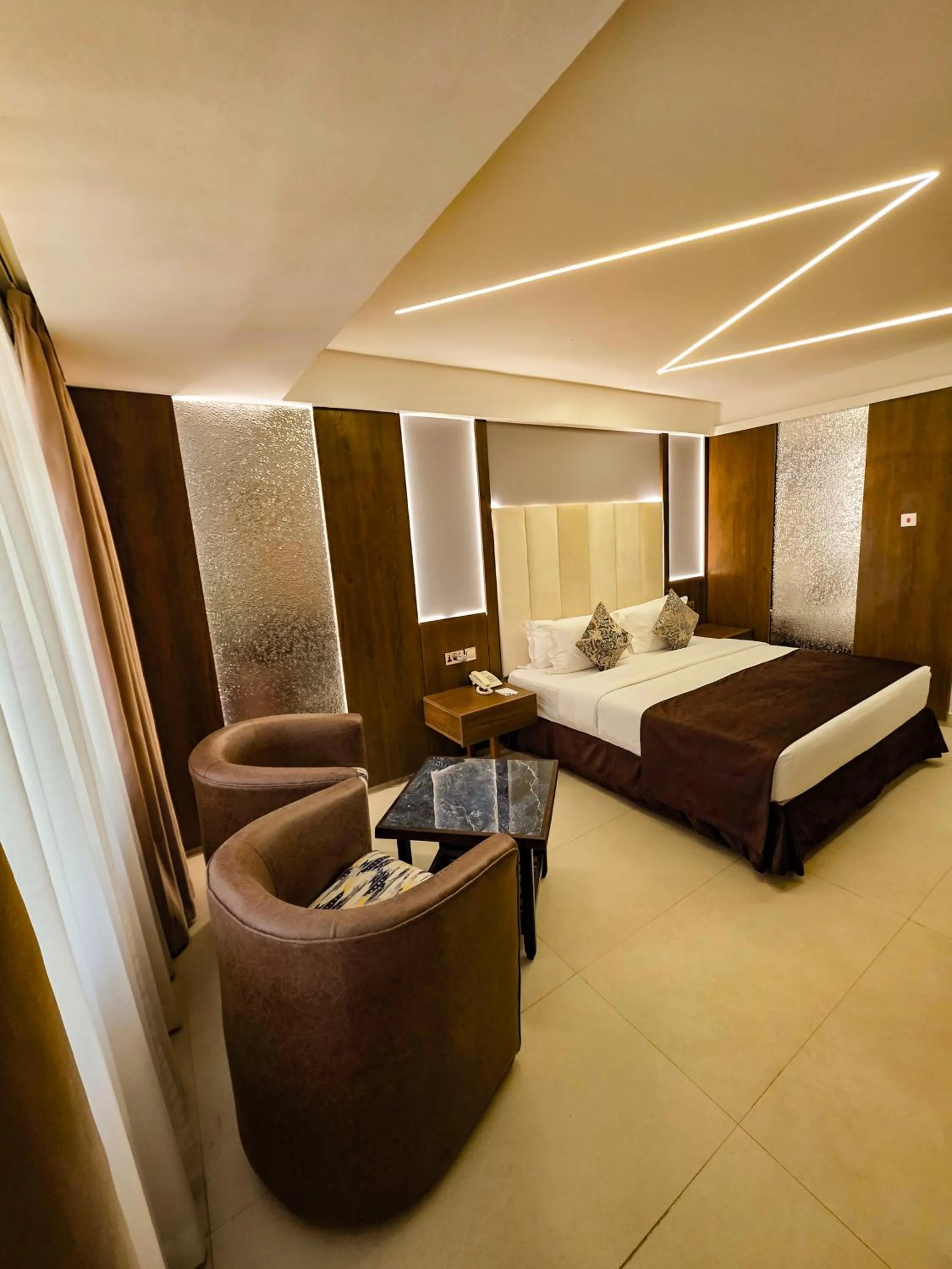 Photo of the whole room, Bed in Hotel Sapphire