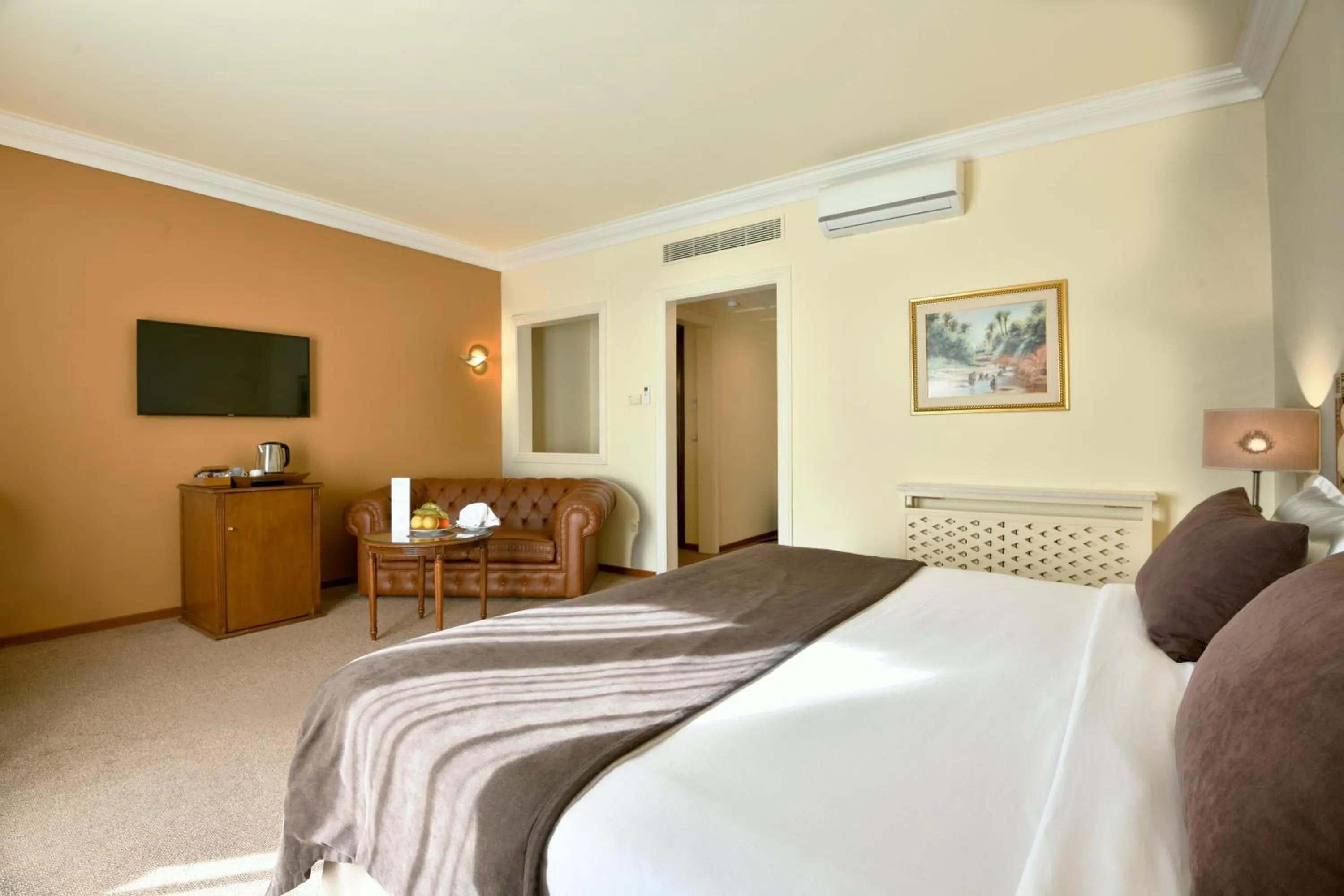 Bed in Acropole Tunis