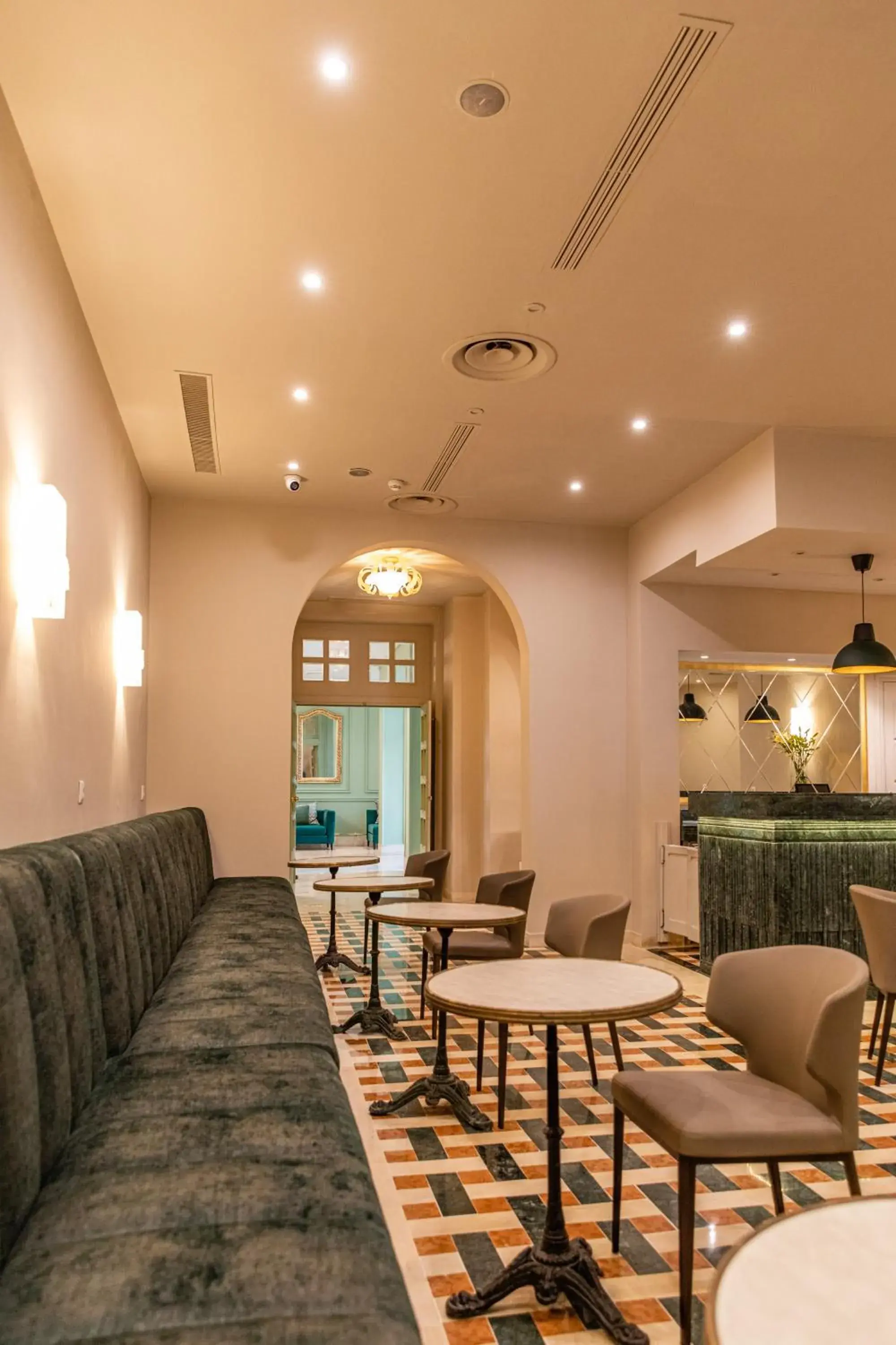 Restaurant/places to eat in Acropole Tunis Restaurant/places to eat in Acropole Tunis