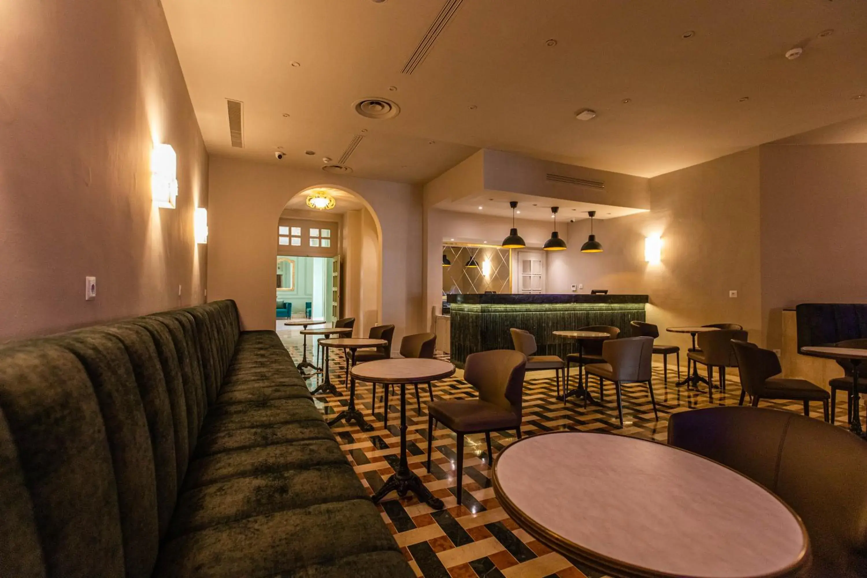 Restaurant/places to eat in Acropole Tunis Restaurant/places to eat in Acropole Tunis