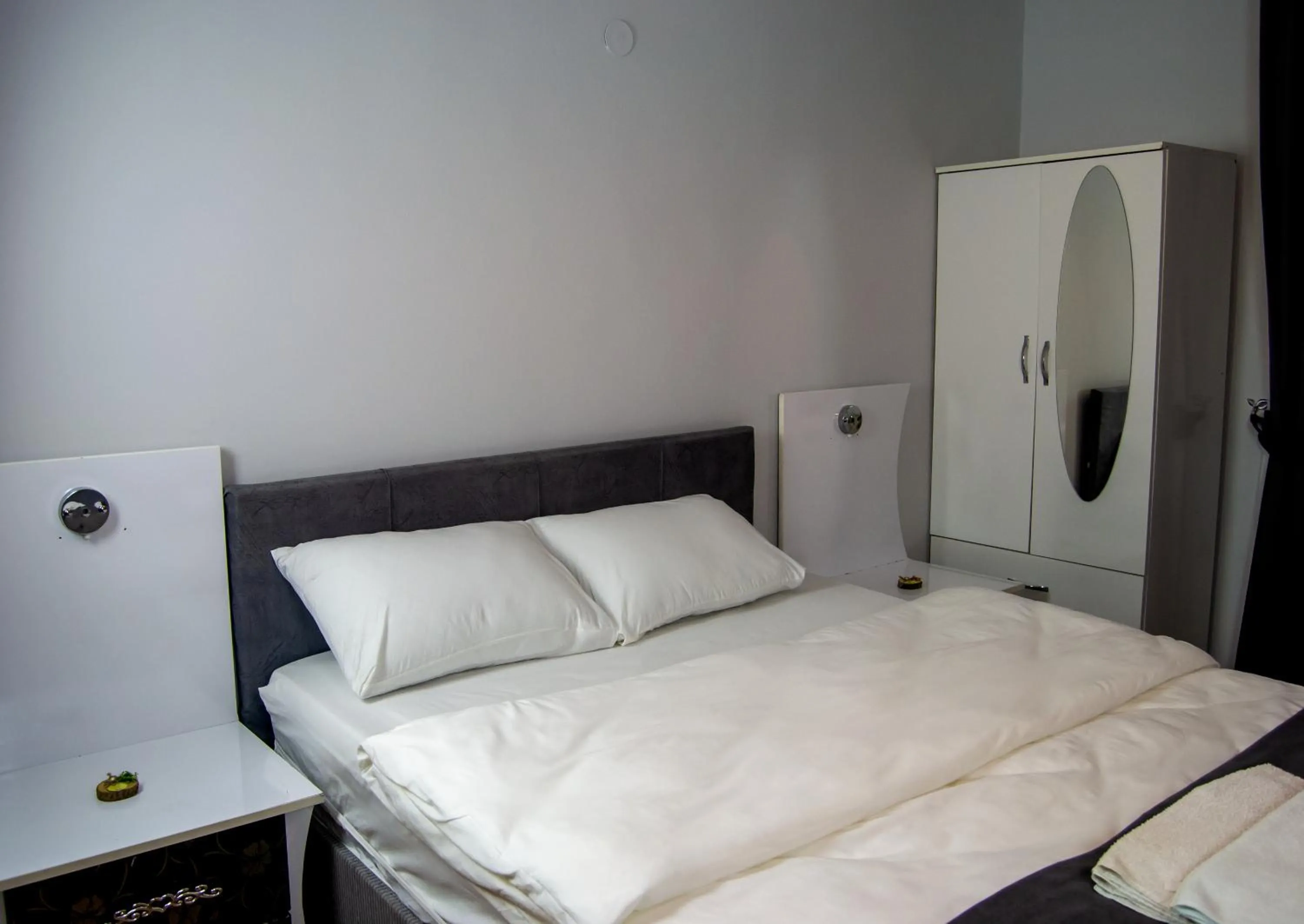 Bed in Kaltur Boutique Hotel