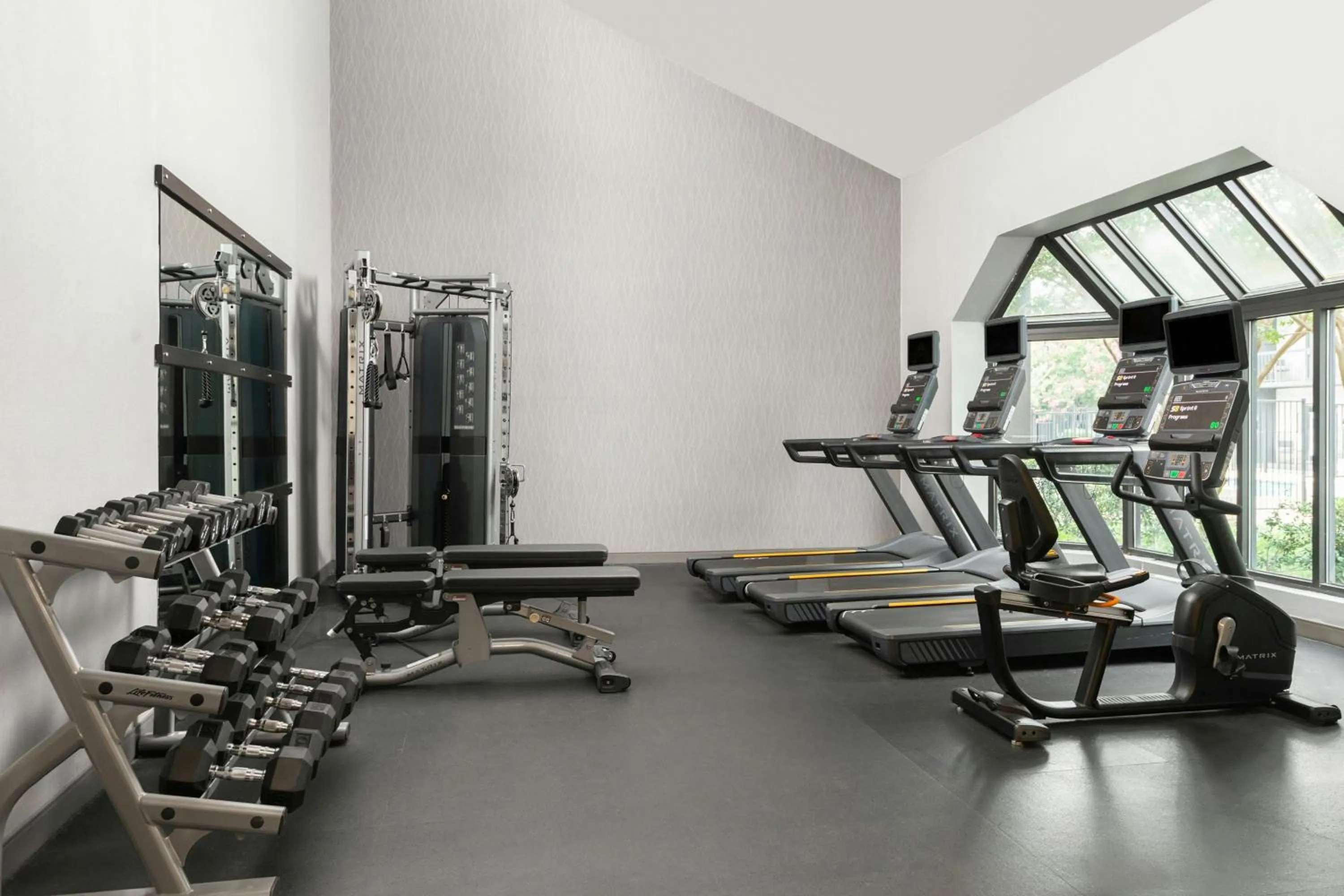 Fitness centre/facilities in Courtyard by Marriott Dallas-Fort Worth/Bedford