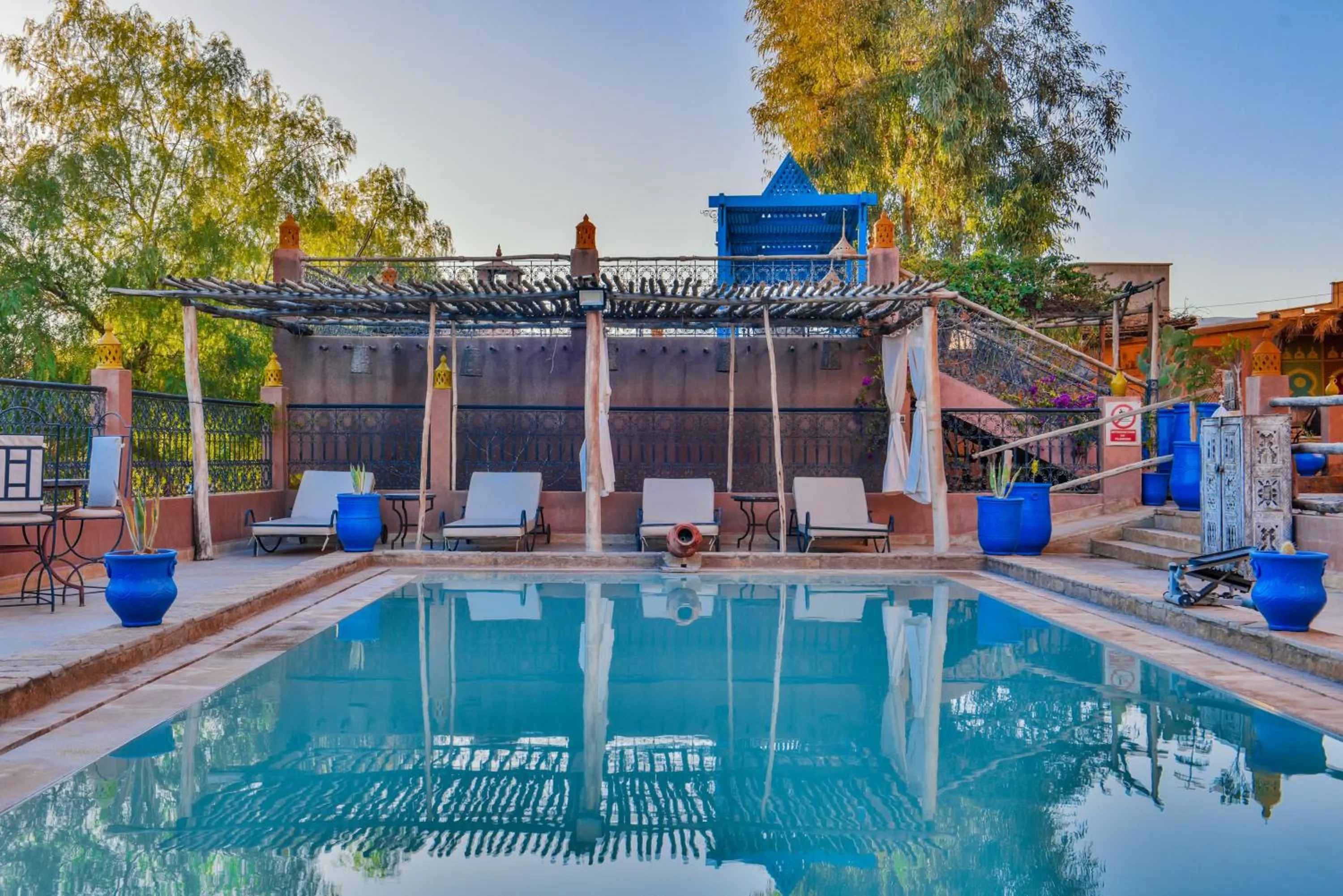 Swimming pool in Riad Dar Bab Todra