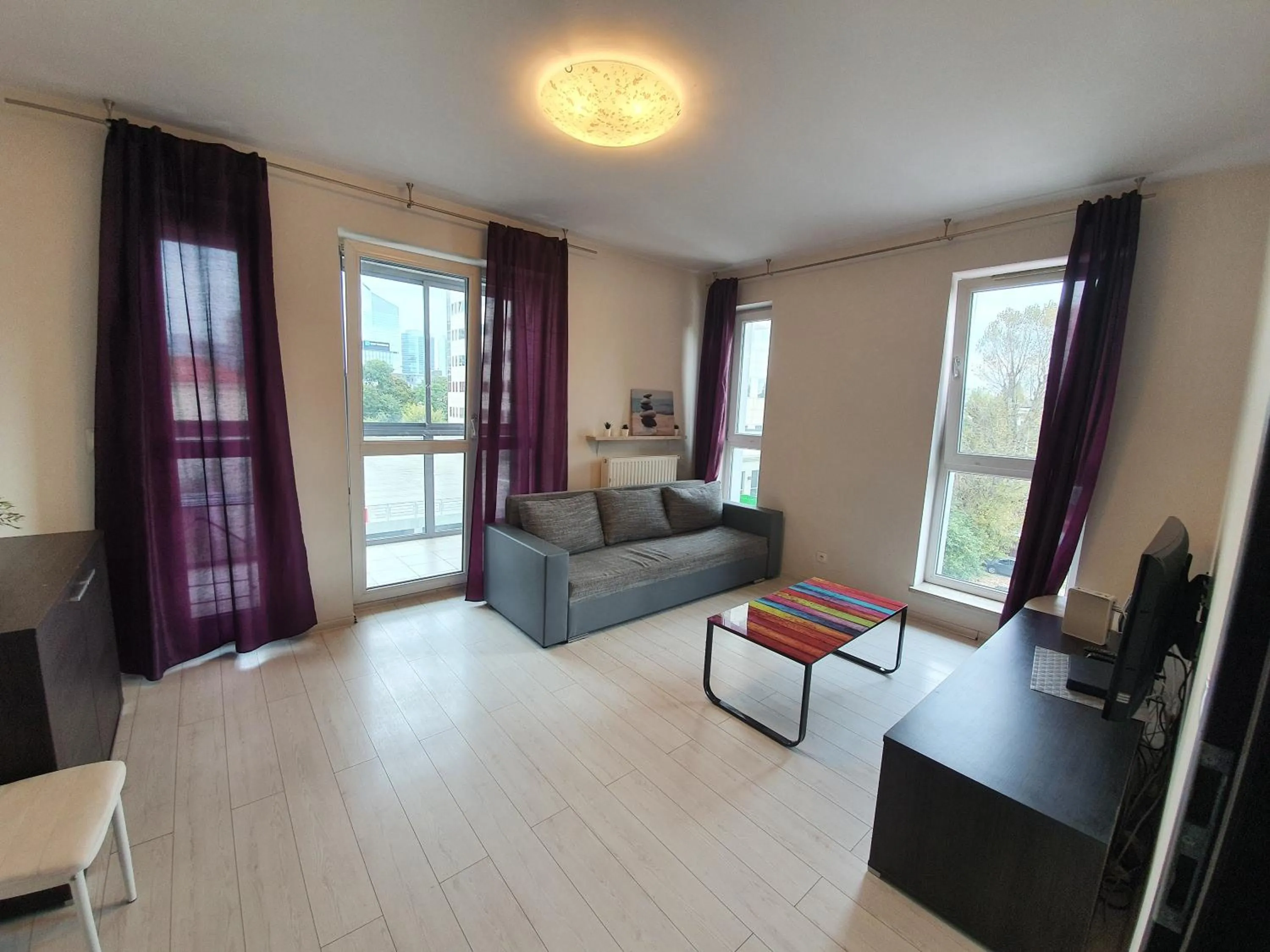 Senator Warsaw Apartments