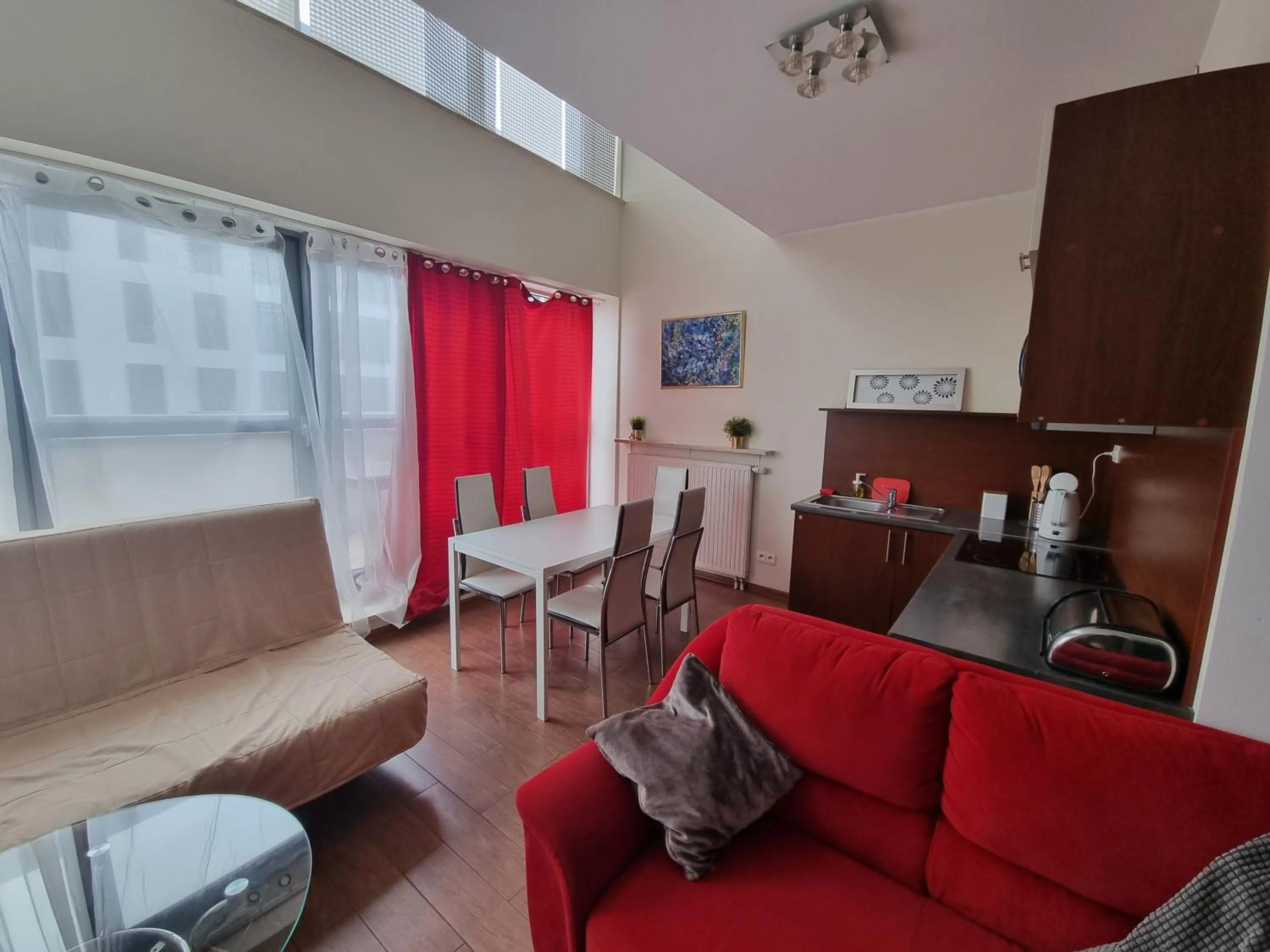 Living room in Senator Warsaw Apartments