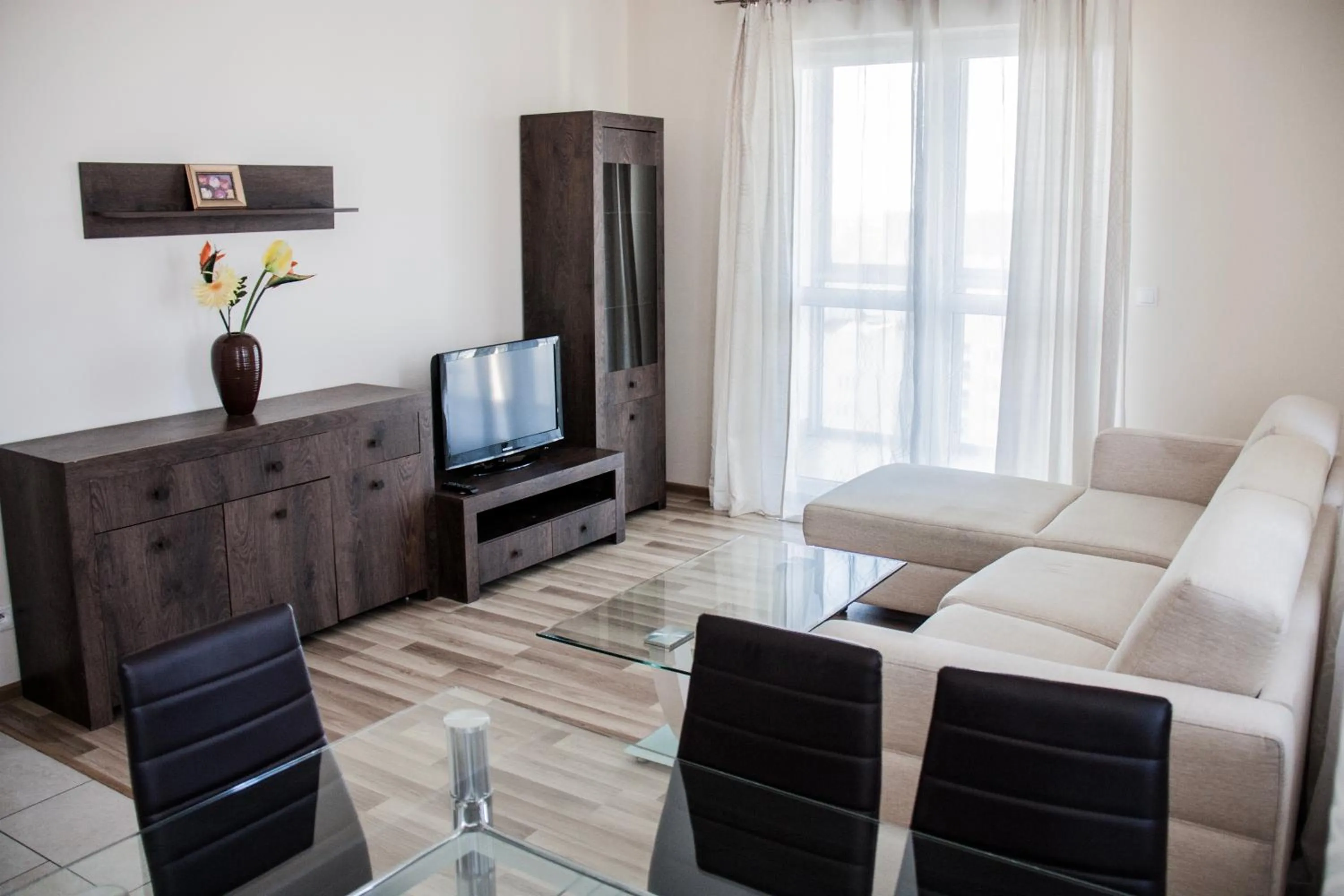 TV and multimedia in Senator Warsaw Apartments