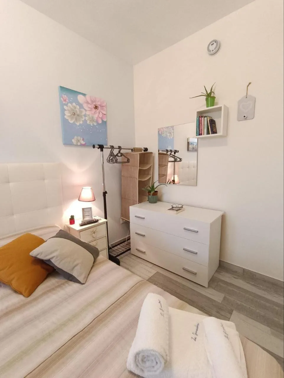 Photo of the whole room, Bed in Appartamento Le Ginestre