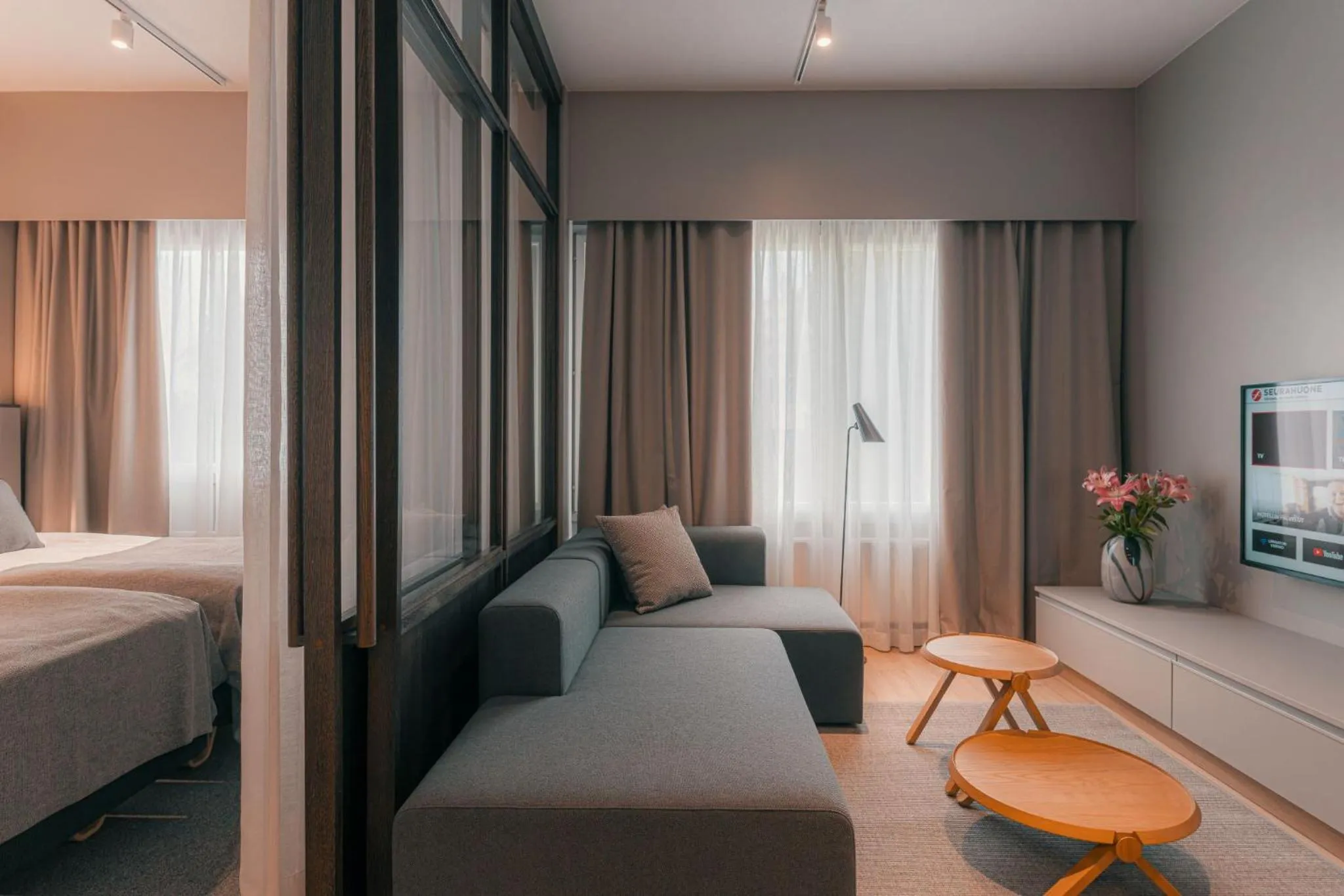 Living room, Bed in Original Sokos Hotel Seurahuone Savonlinna