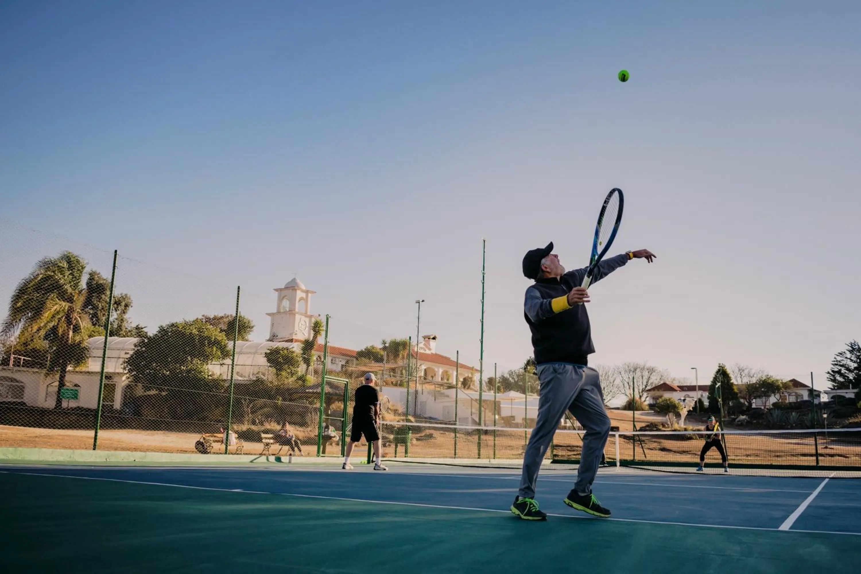 Tennis court in La Posada Del Qenti