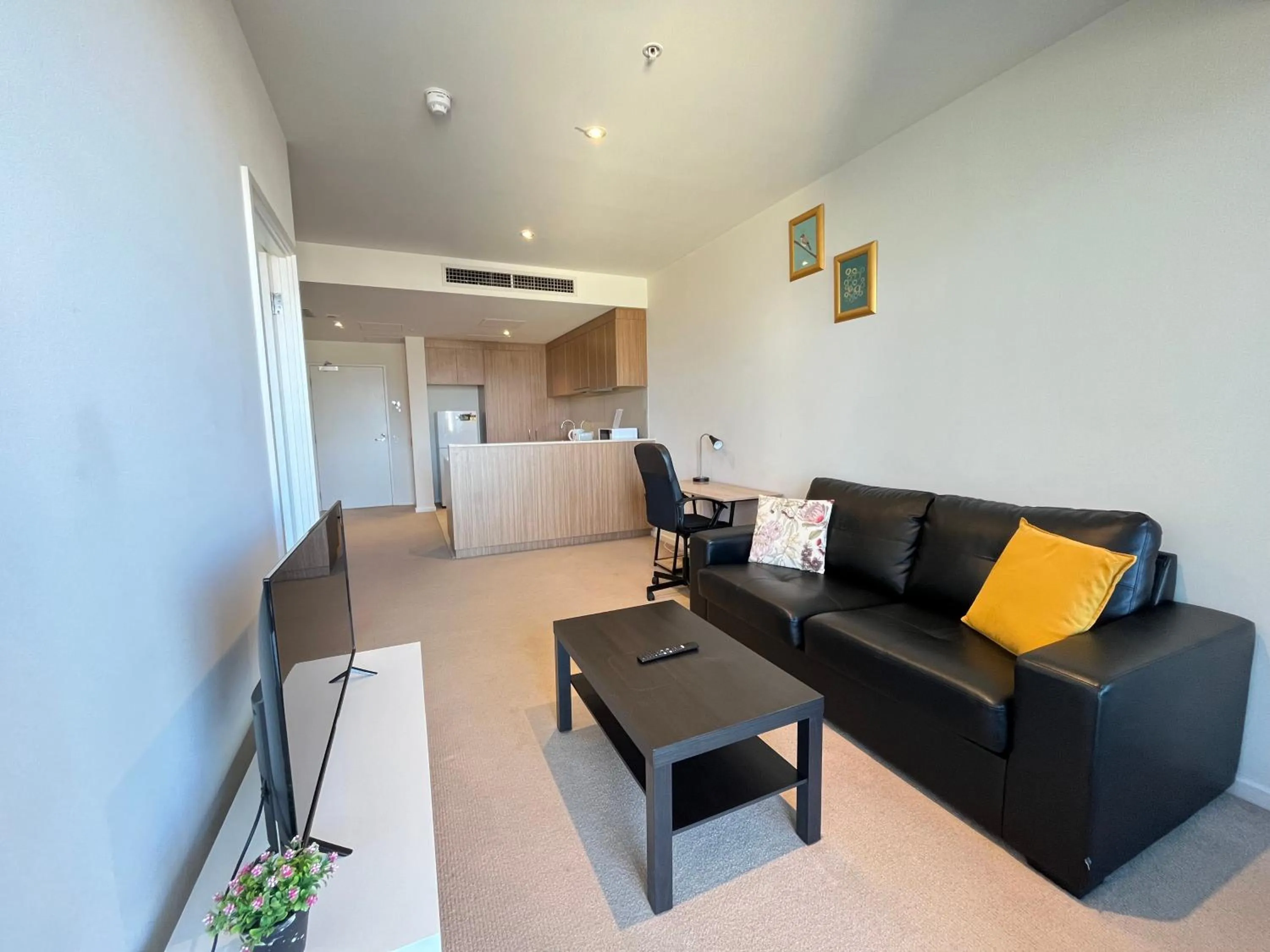 Tasha's Apartments on Morphett