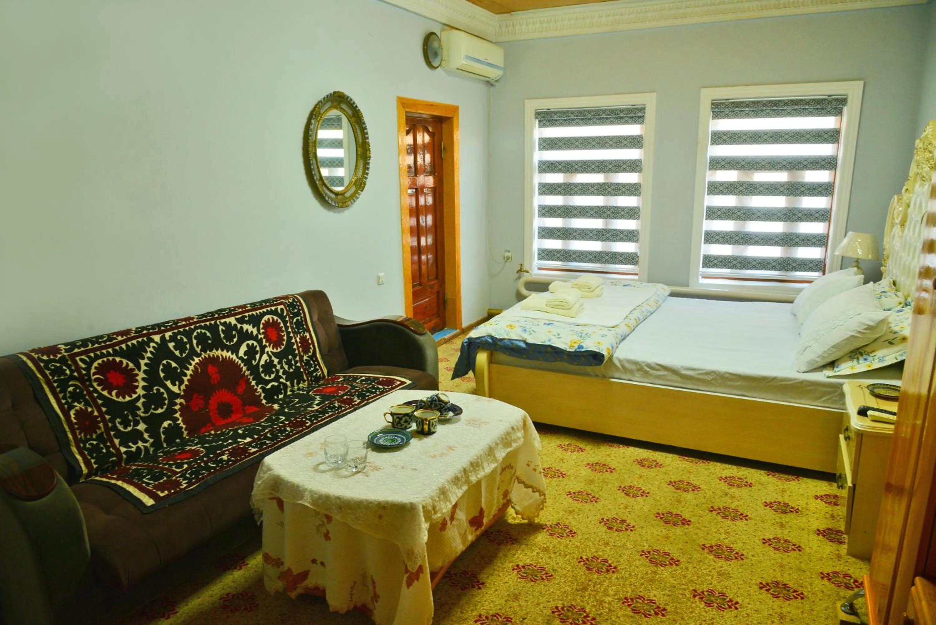 View (from property/room), Bed in Best Hotel Nasriddin Navruz 1 Minut way till Old City