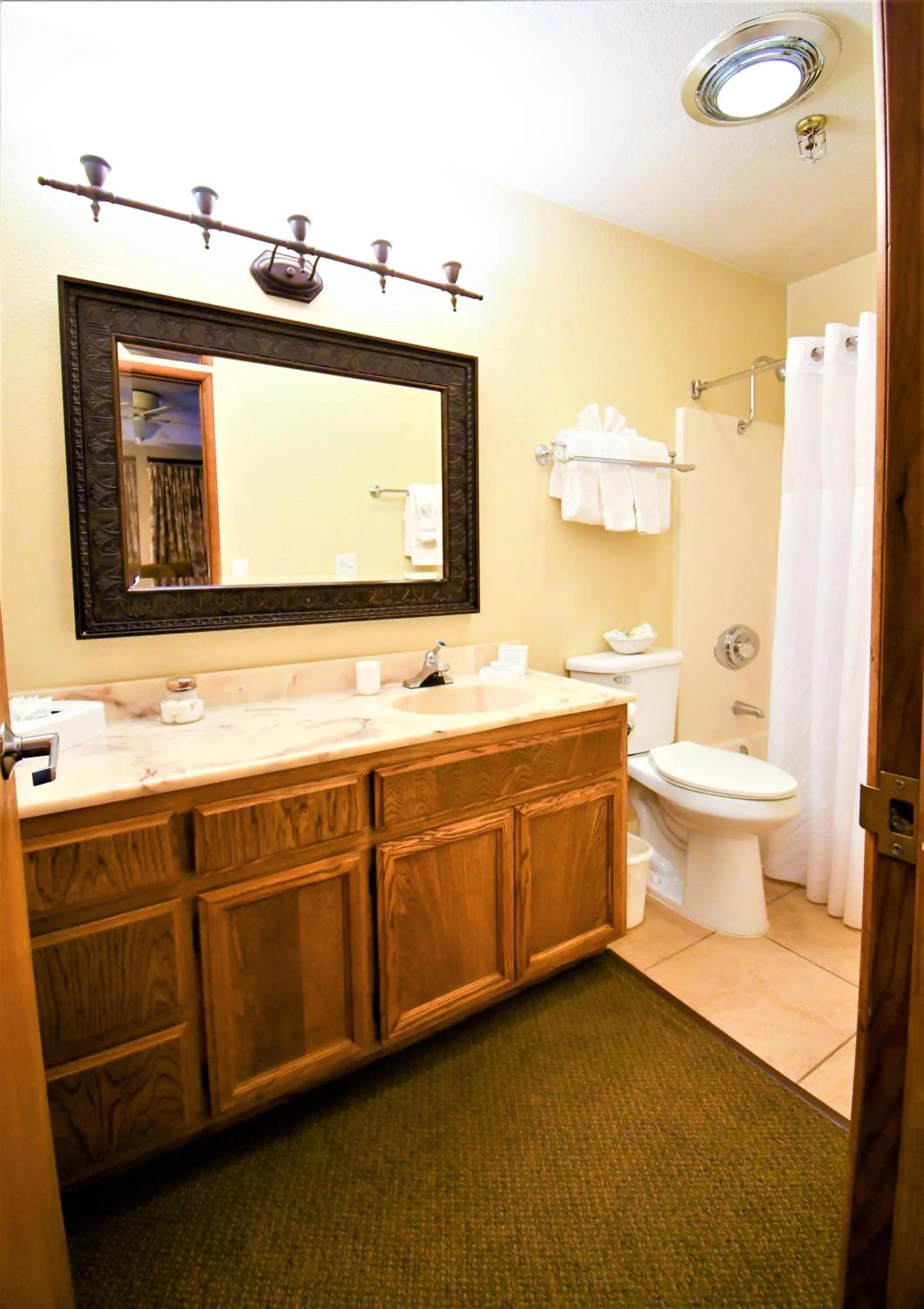 Bathroom in Snow Lake Lodge