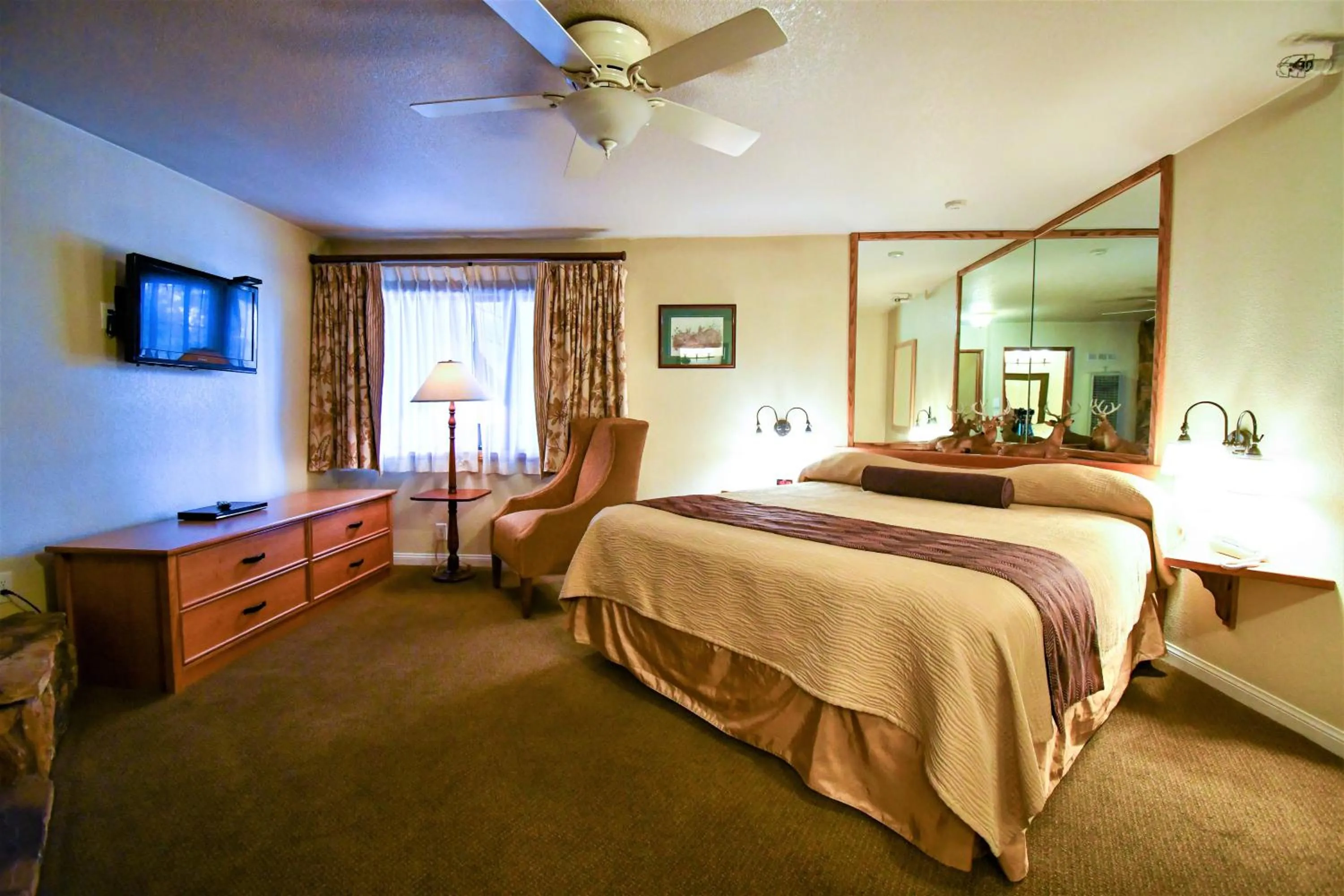 Bed in Snow Lake Lodge