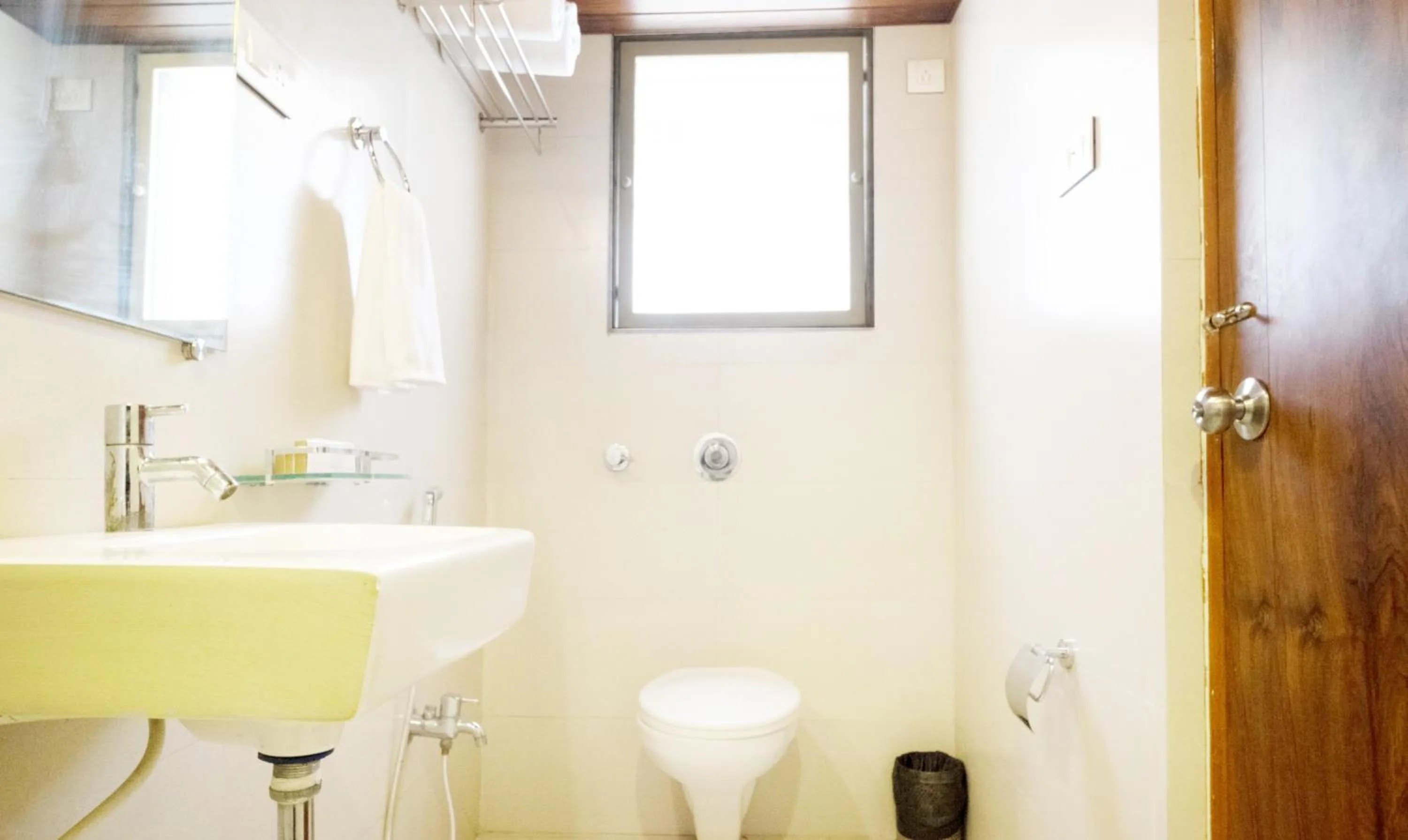 Toilet in J Hotel and Banquets