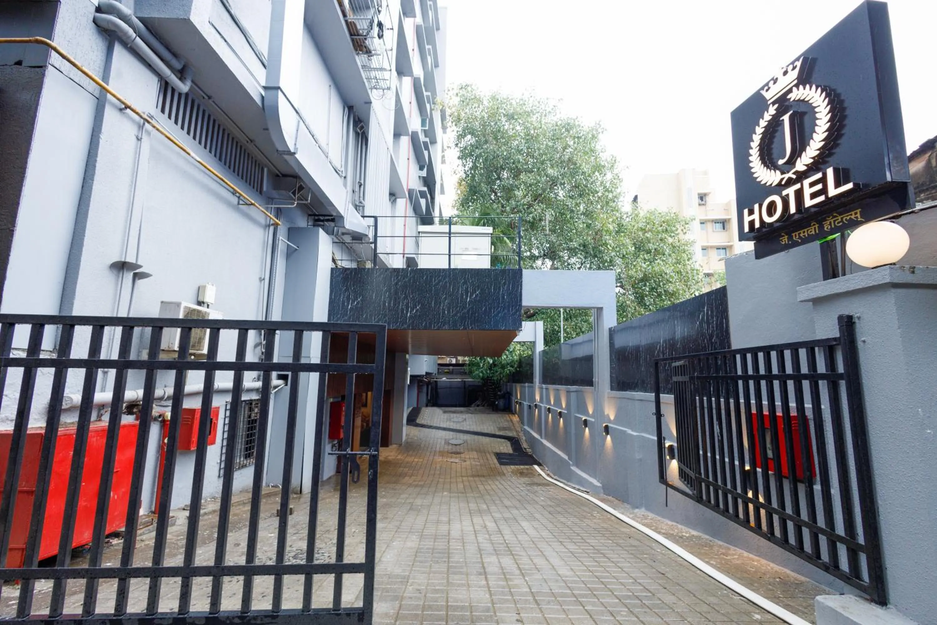 Facade/entrance in J Hotel and Banquets