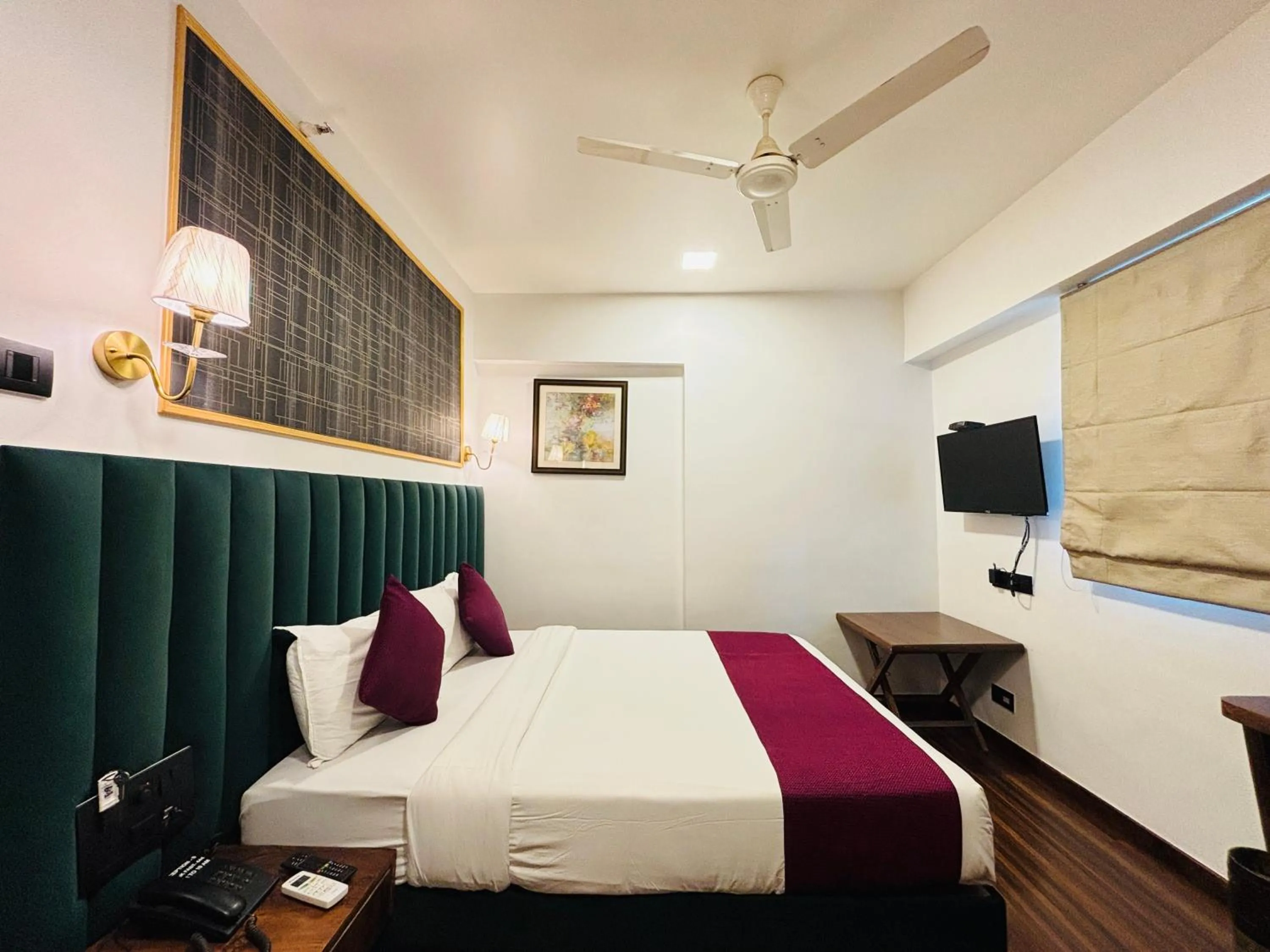 Bedroom, Bed in J Hotel and Banquets