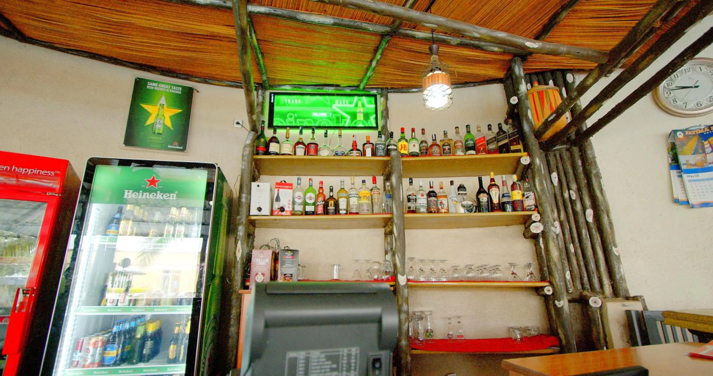 Restaurant/places to eat in FATIMA HOTEL Ltd