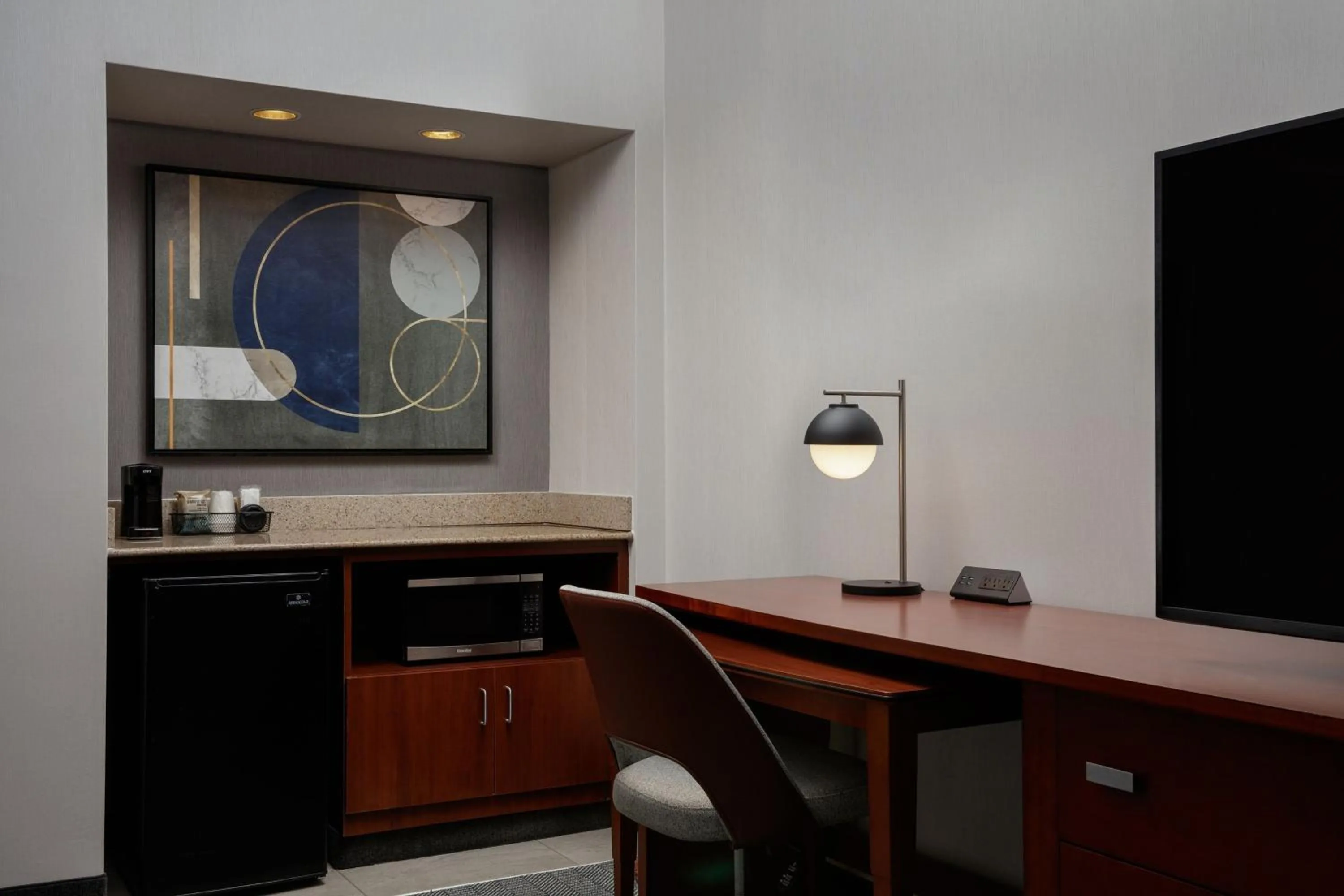 Living room in Courtyard Denver Tech Center