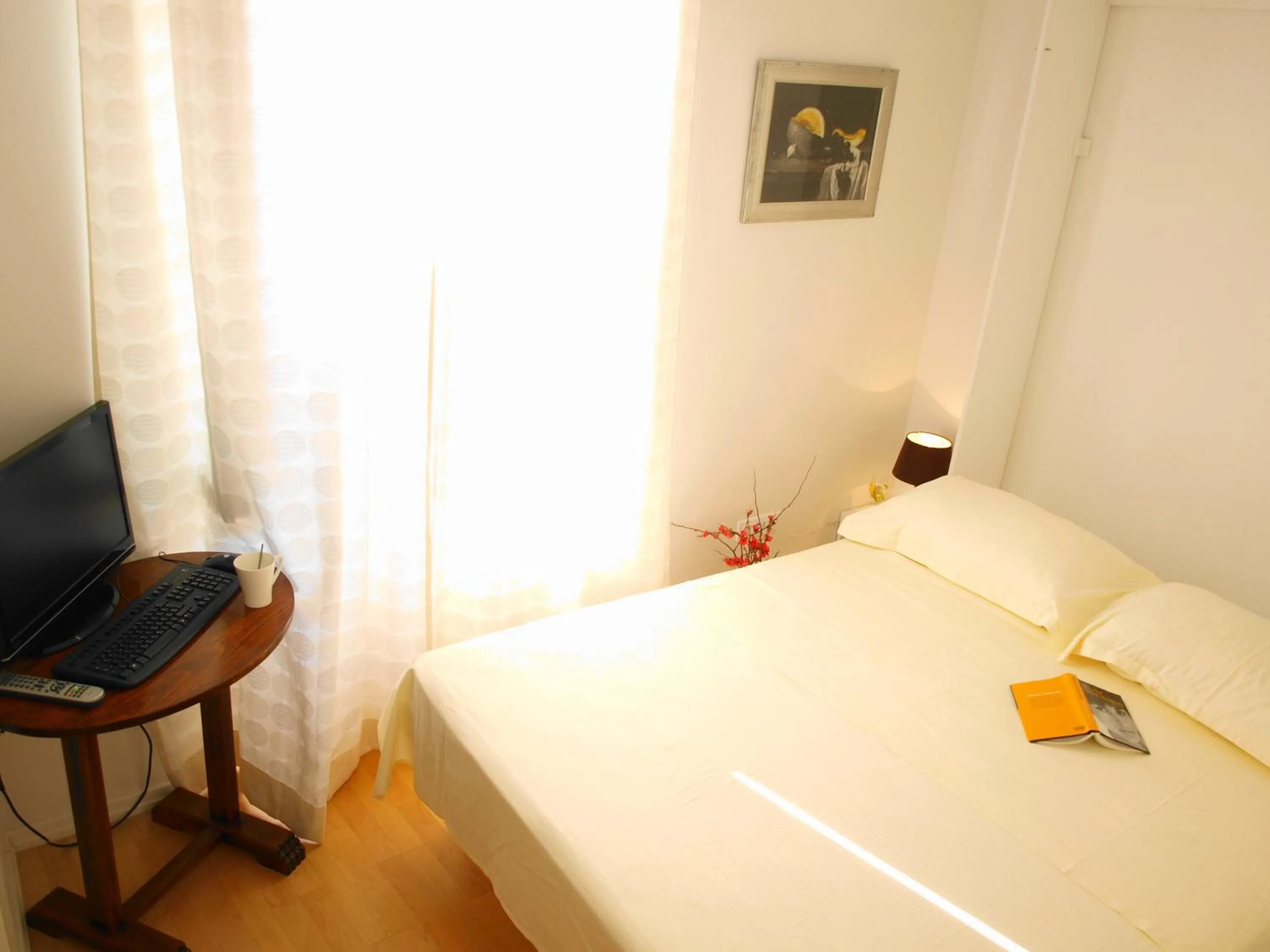 Bed in Miró Studio Apartments Dubrovnik