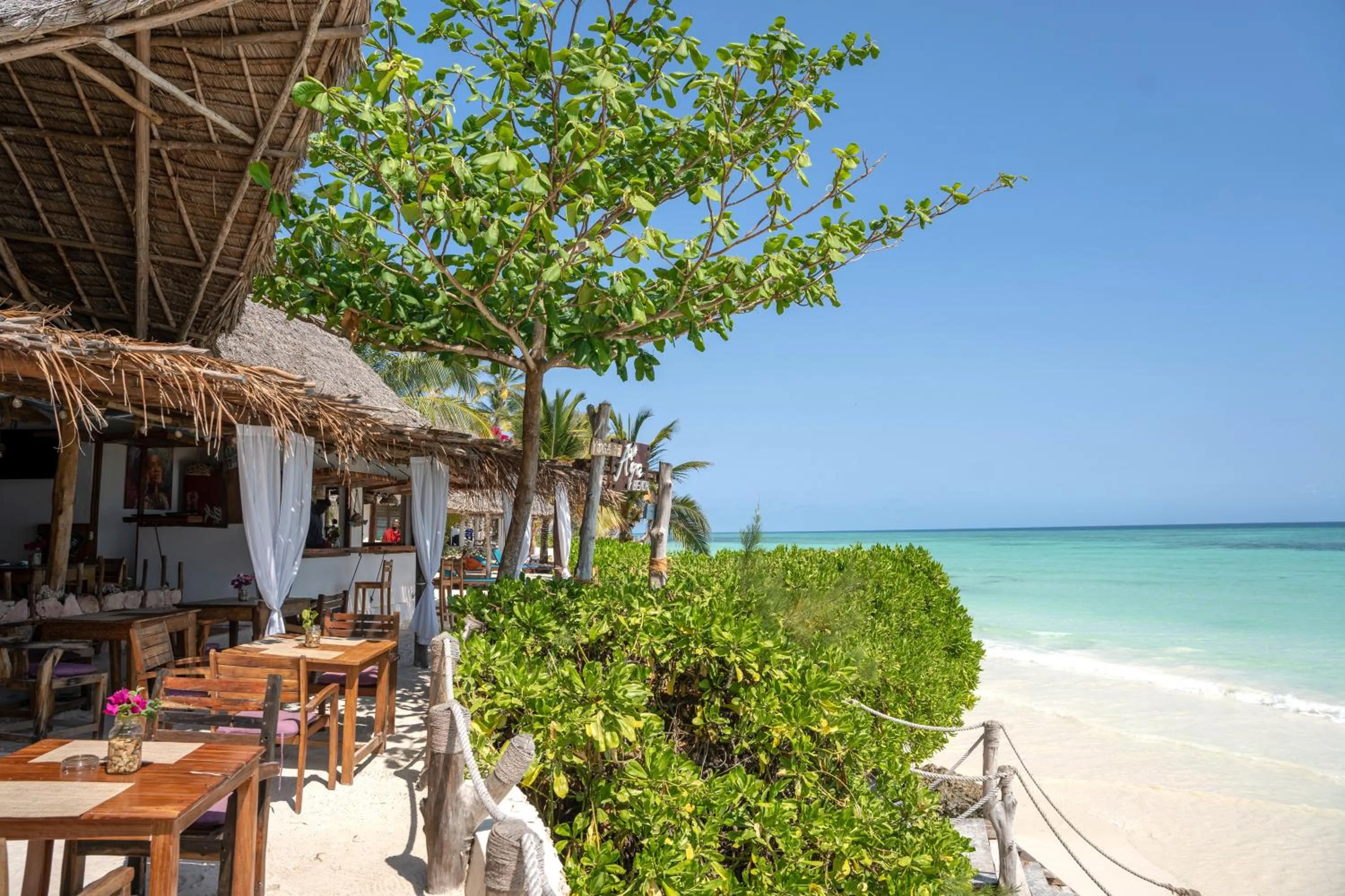 Restaurant/places to eat in Aya Beach Resort