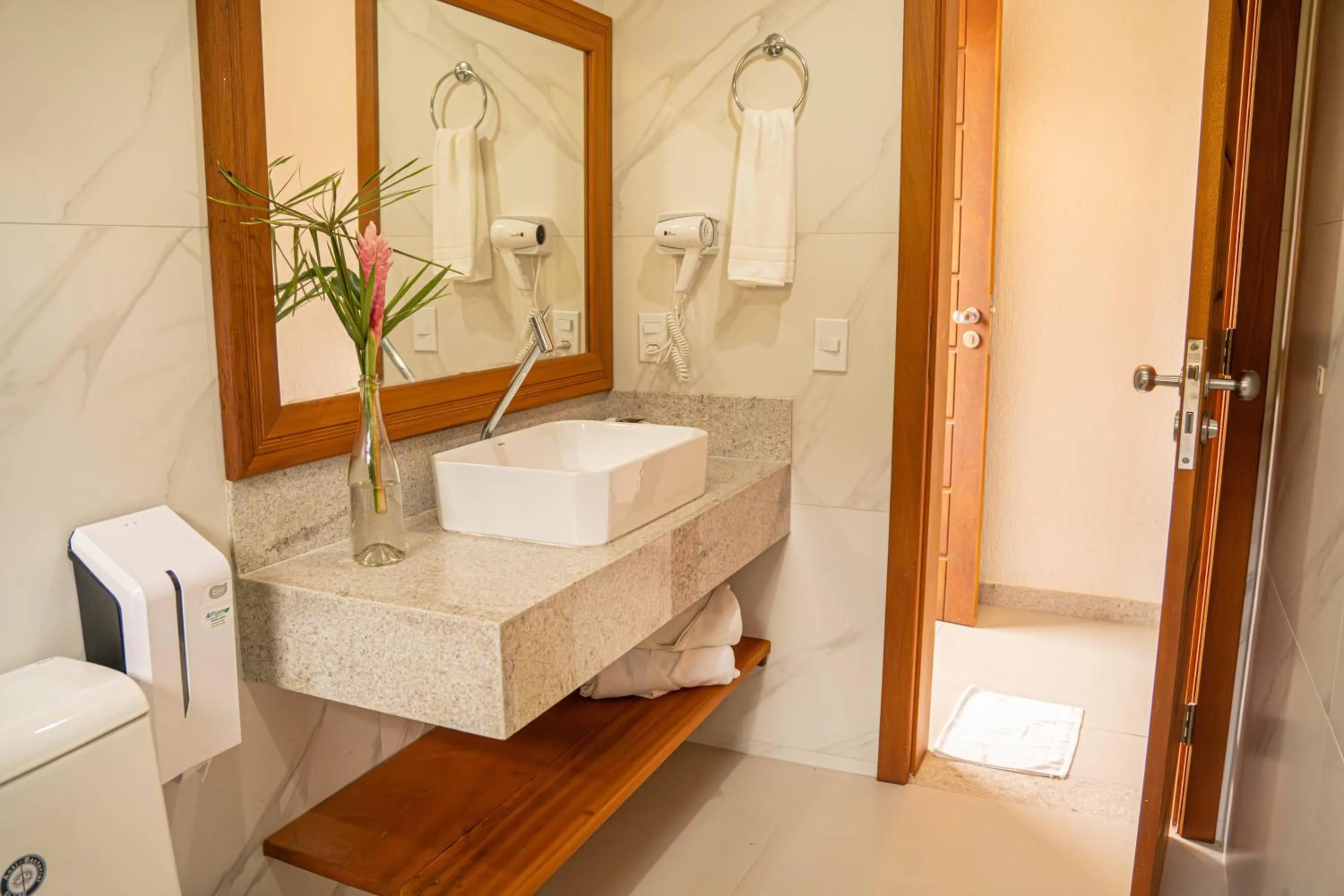 Bathroom in Arraial Bangalô Praia Hotel