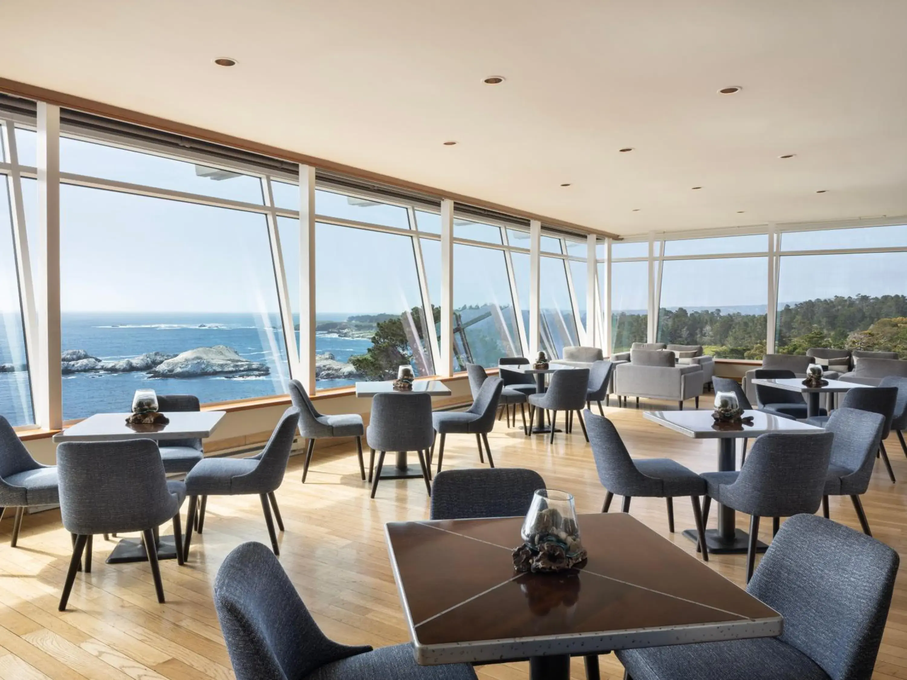 Restaurant/places to eat in Hyatt Carmel Highlands Restaurant/places to eat in Hyatt Carmel Highlands