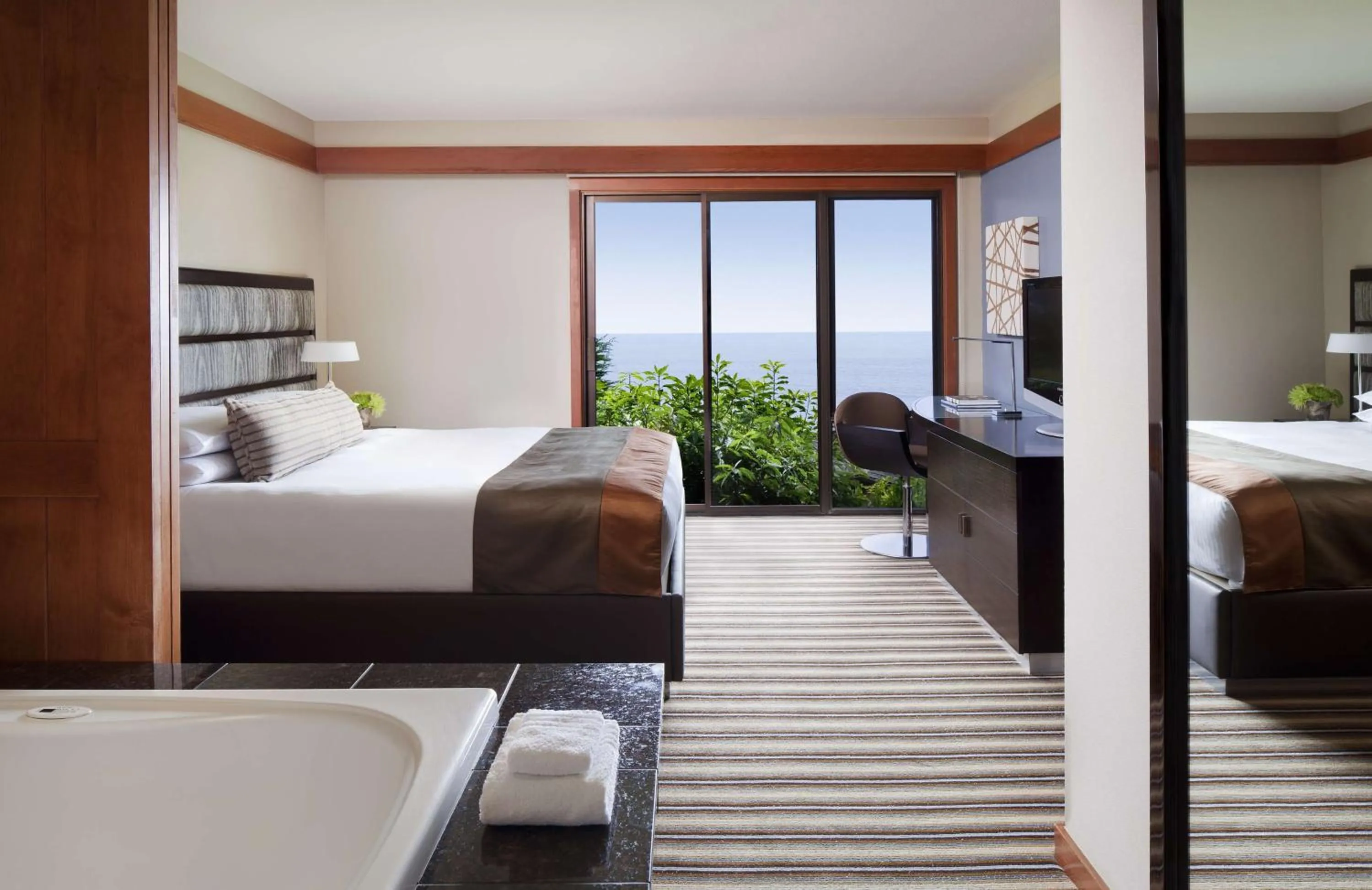 One-Bedroom Suite with View in Hyatt Carmel Highlands