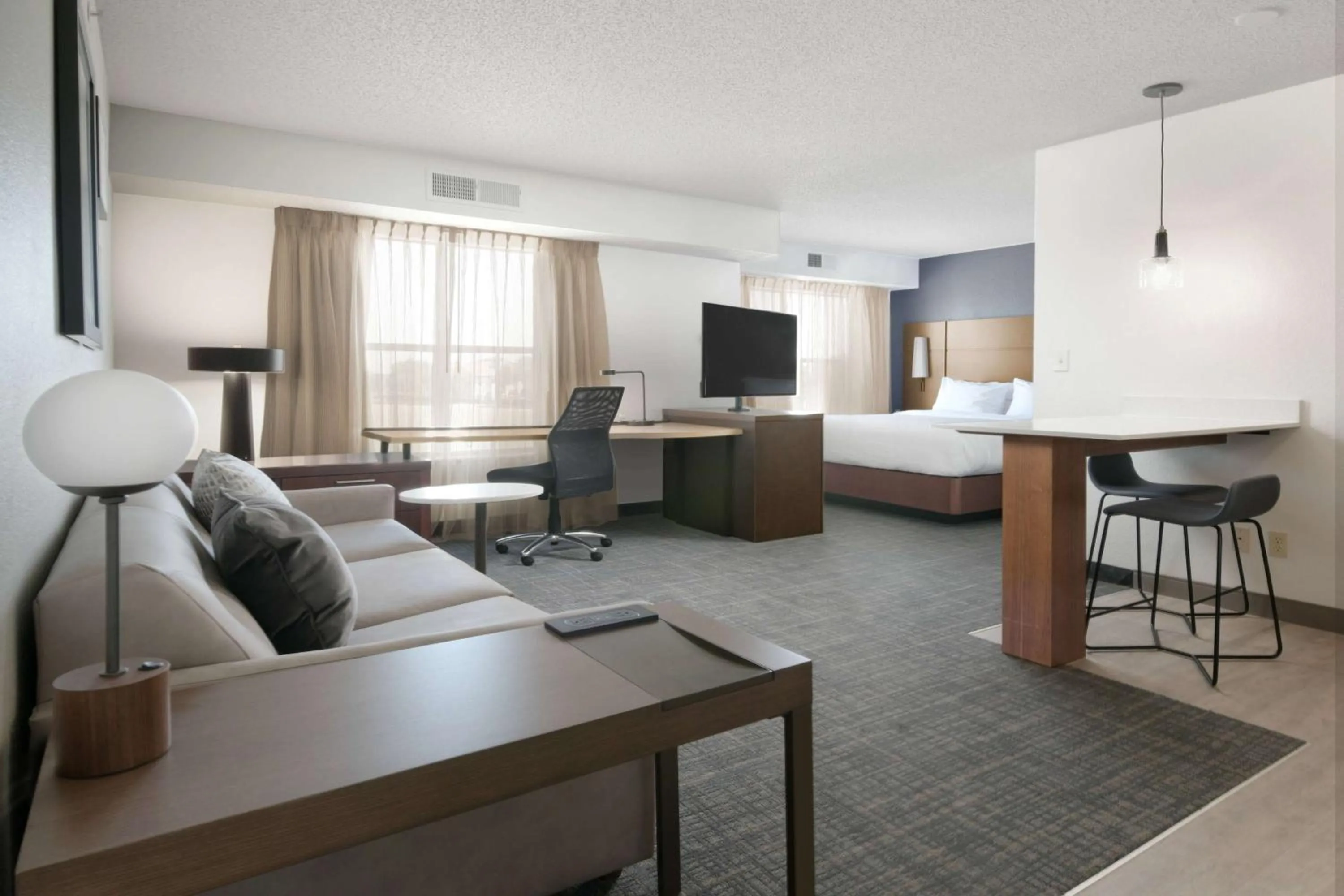 Coffee/tea facilities, Bed in Sonesta ES Suites Fort Worth Fossil Creek