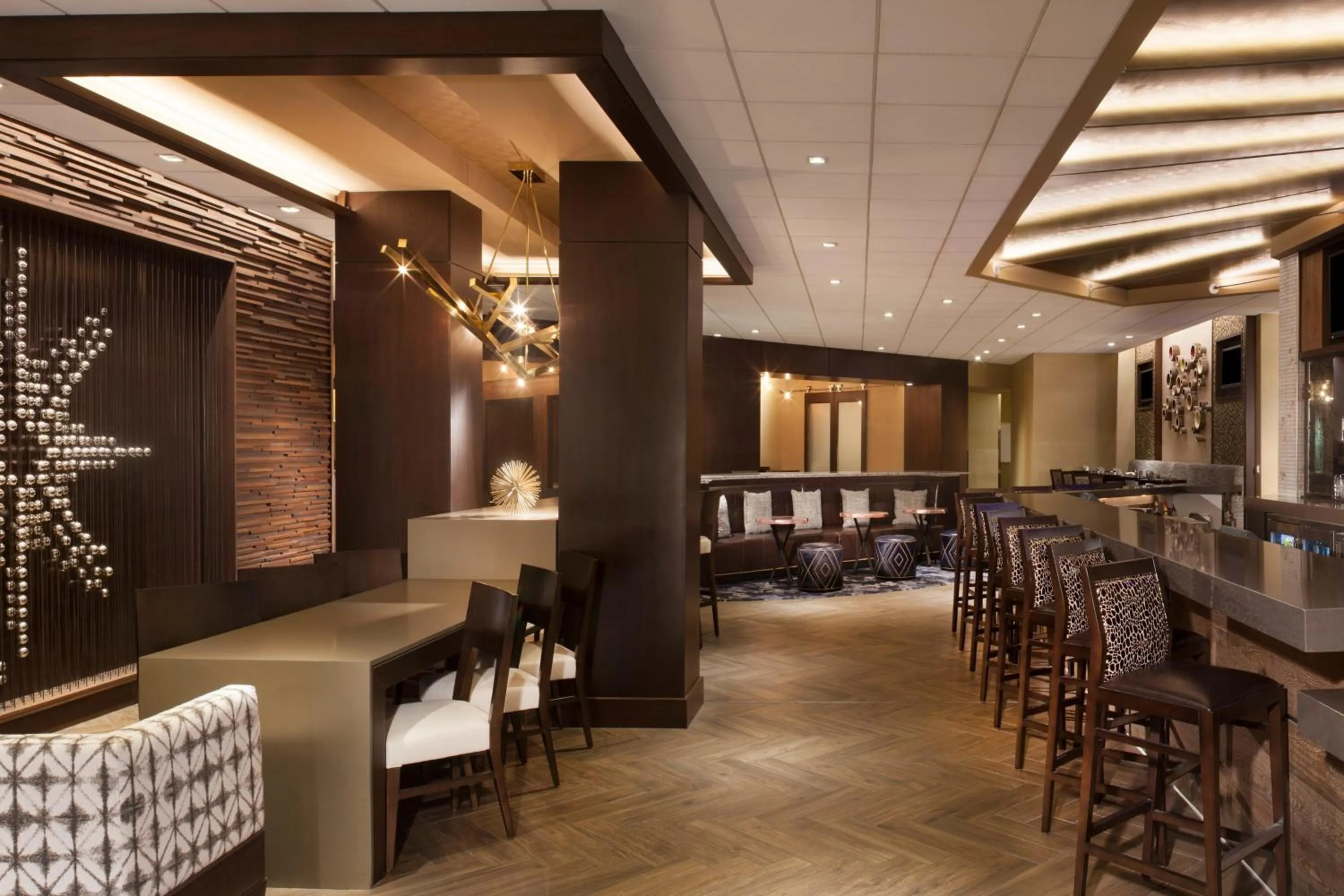 Restaurant/places to eat in Dallas/Fort Worth Airport Marriott