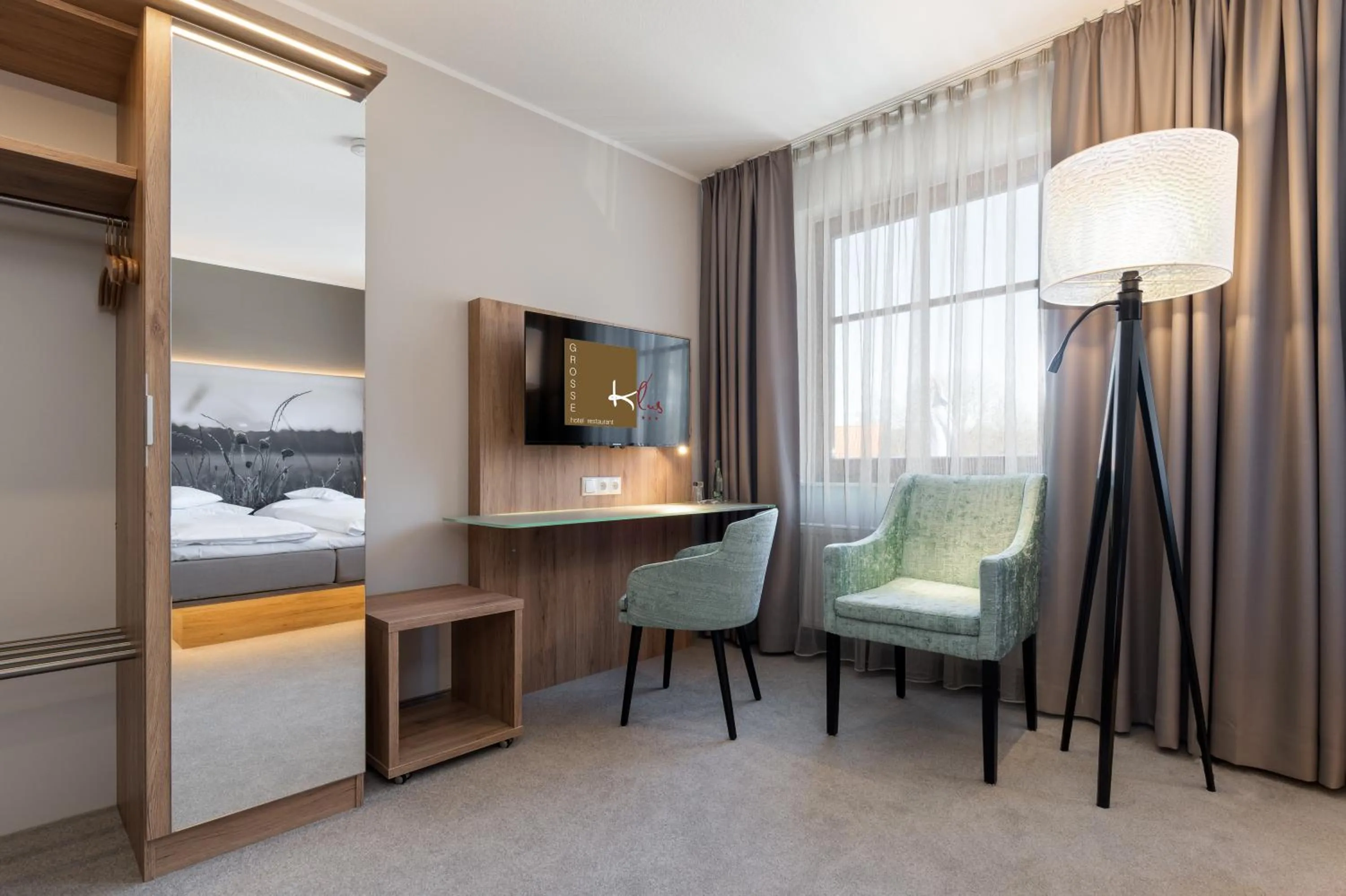 Photo of the whole room, Bed in Hotel Grosse Klus